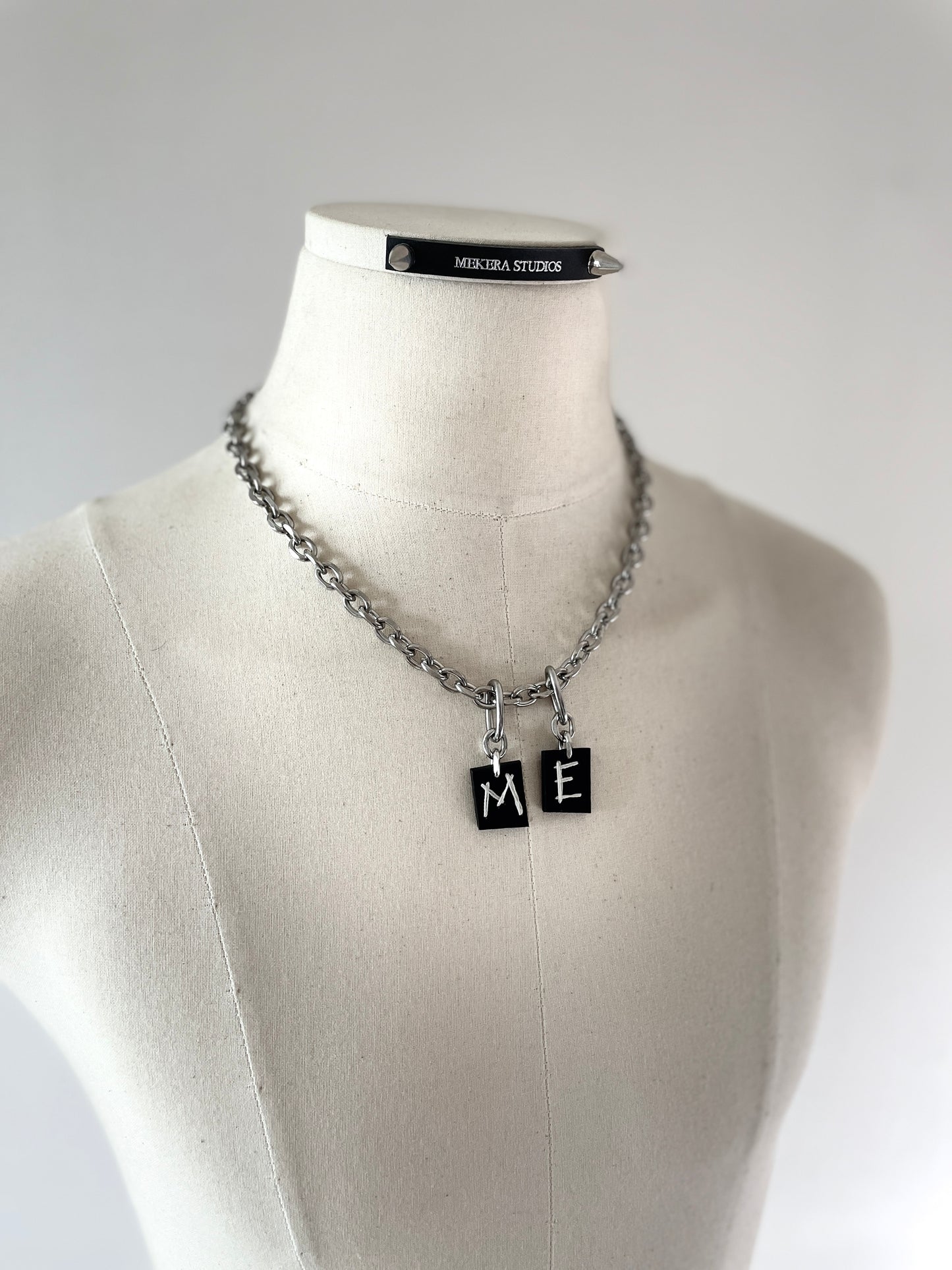 Initial S-3 수•繡•SU collection - Embroider Handcrafted Personal Name Pendants - MEKERA STUDIOS
