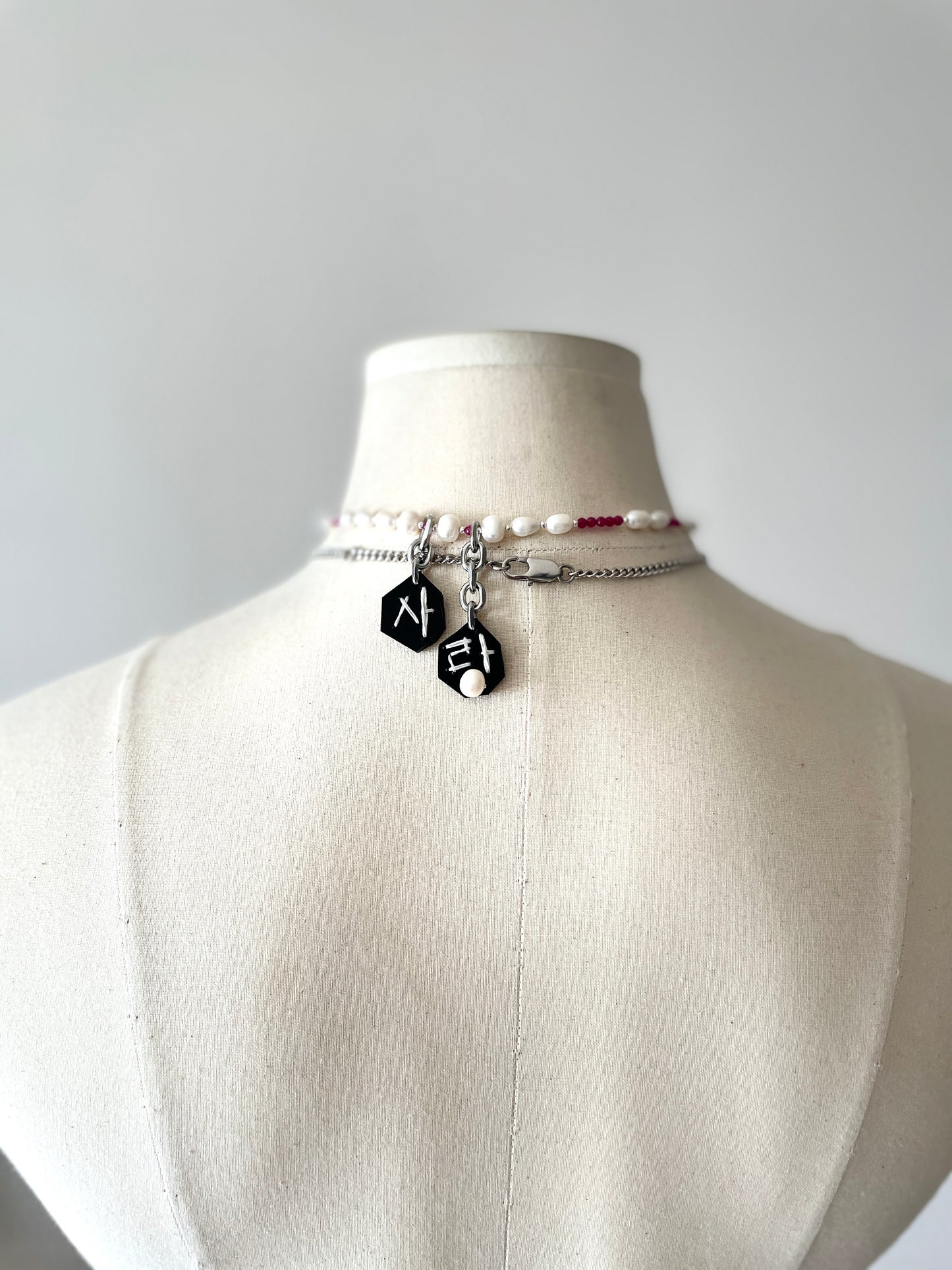 Korean Love S-7 수•繡•SU collection - Embroider Handcrafted Personal Name Pendants - MEKERA STUDIOS