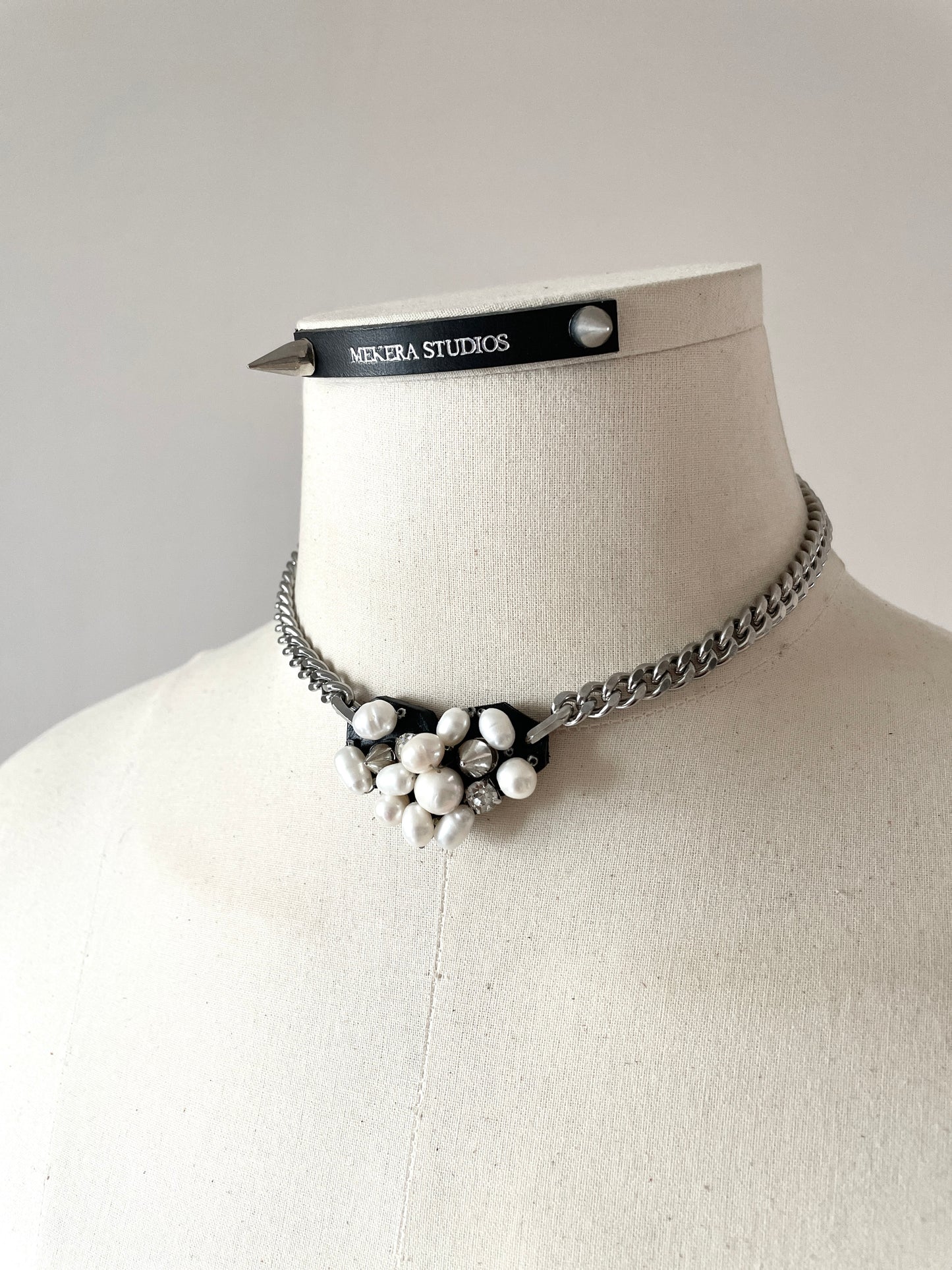 Hidden Heart-4 수•繡•SU collection-Embroider Pearls Handcrafted - MEKERA STUDIOS