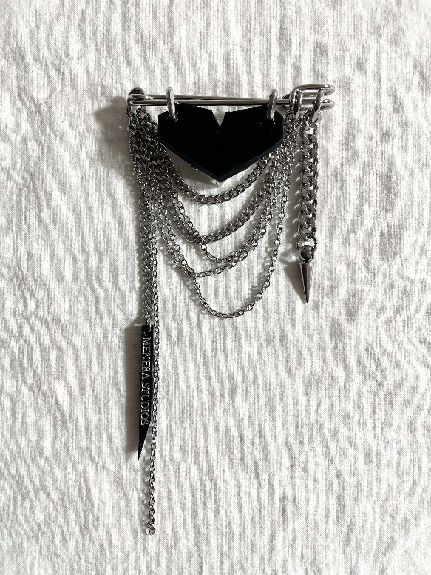 Artistic Brooch B-3 Hidden Heart Spike limited edition by artisans ー MEKERA STUDIOS