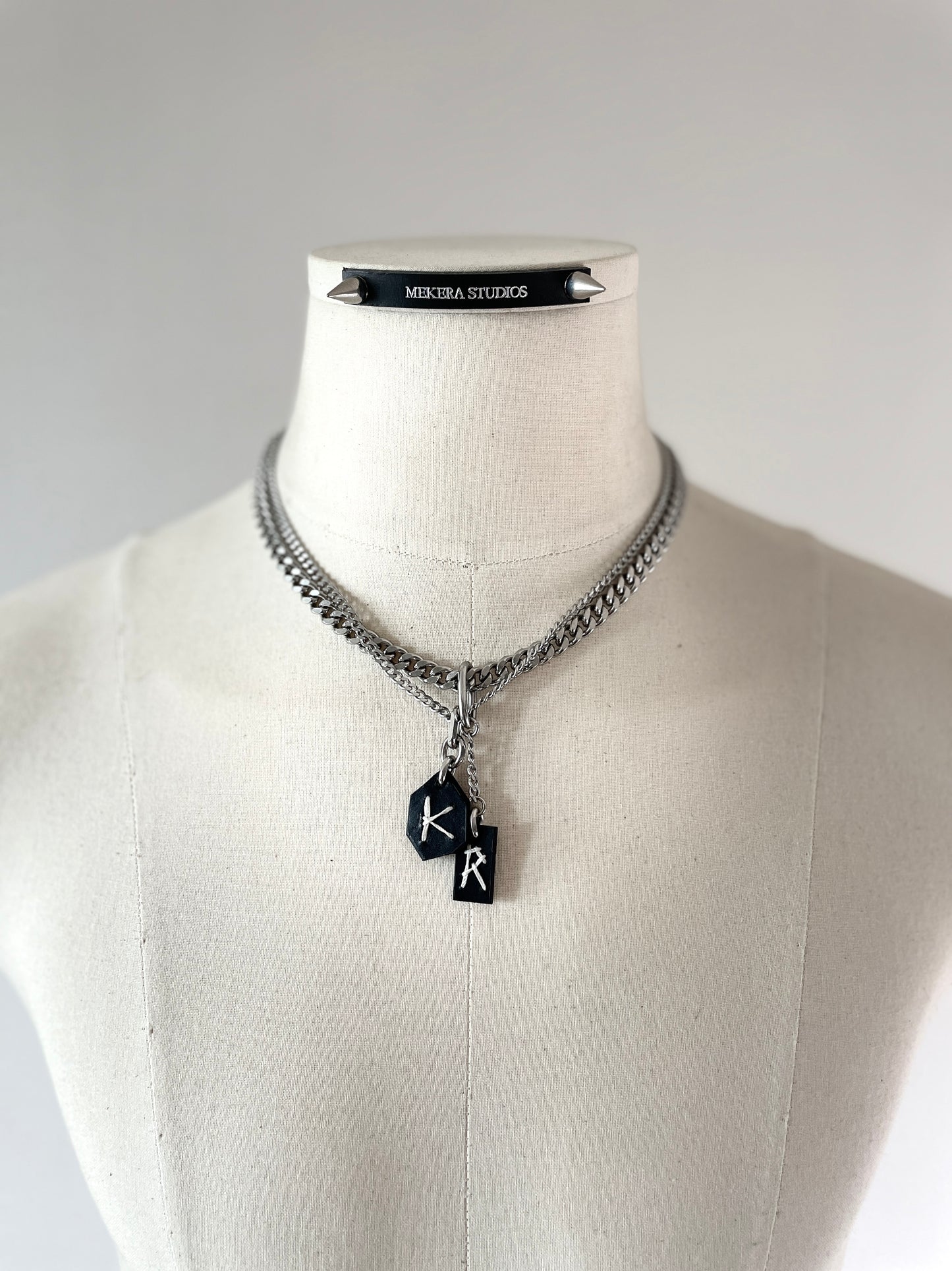 Initial S-2 수•繡•SU collection - Embroider Handcrafted Personal Name Pendants - MEKERA STUDIOS