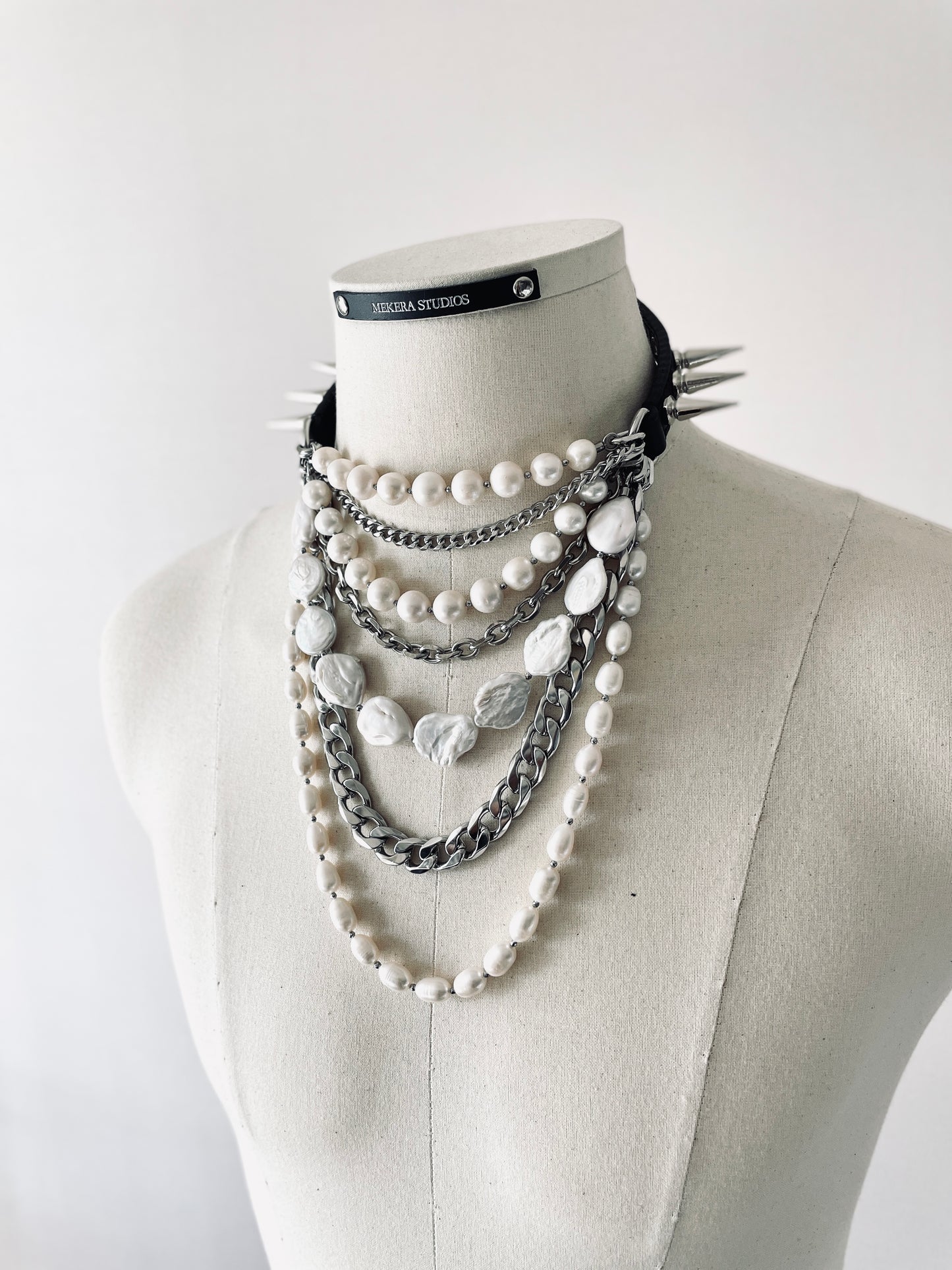 MXP1-Pearl&Spike Limited Edition Handcrafted Leather Choker - MEKERA STUDIOS