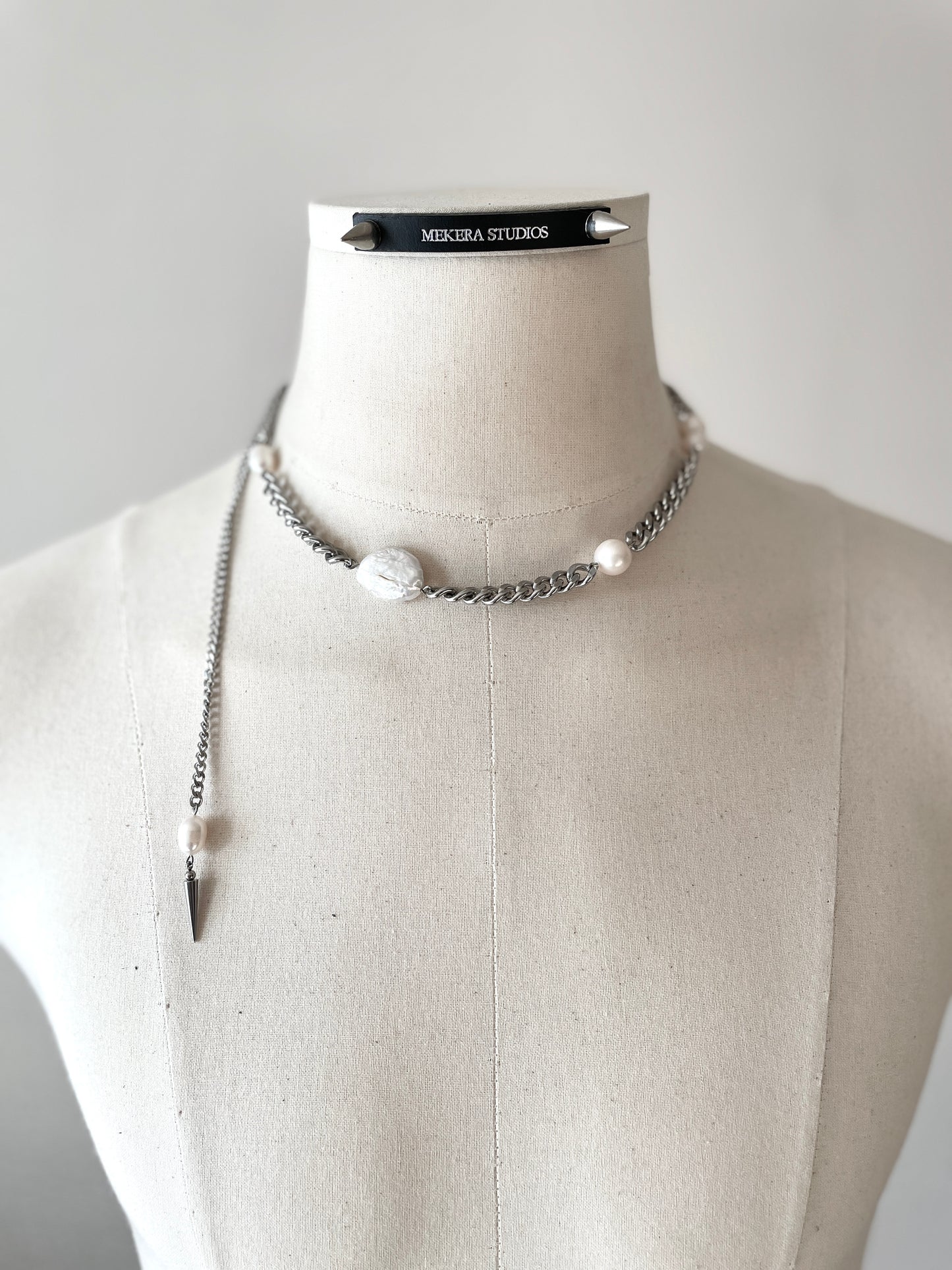 Artistic necklace F-6 Pearl Choker Collection-[F] limited edition by artisans ー MEKERA STUDIOS