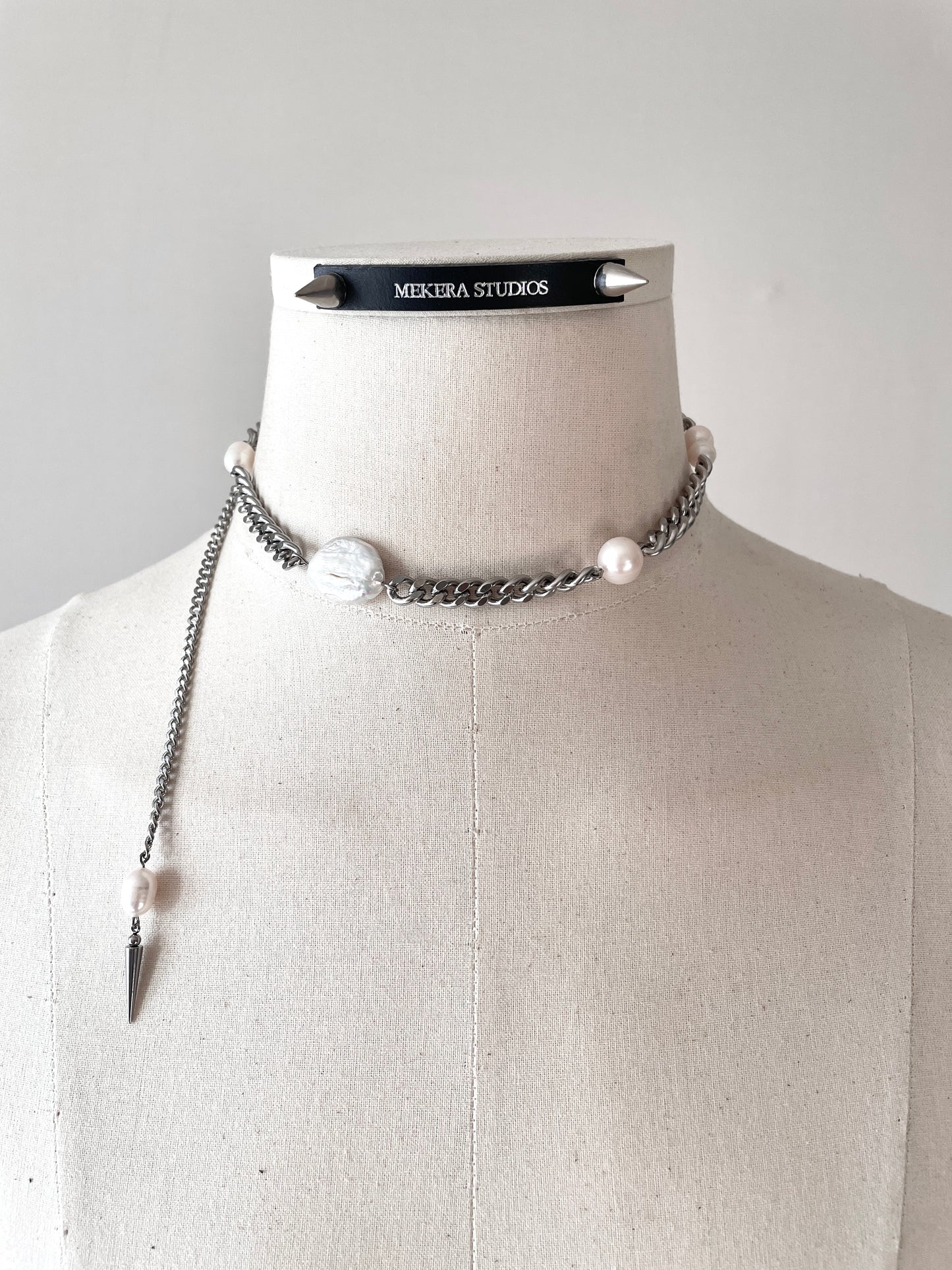 Artistic necklace F-6 Pearl Choker Collection-[F] limited edition by artisans ー MEKERA STUDIOS