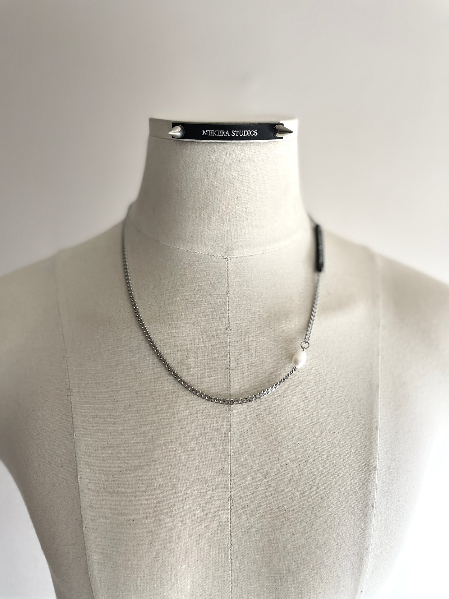 Artistic necklace F-9 Pearl Choker Collection-[F] limited edition by artisans ー MEKERA STUDIOS