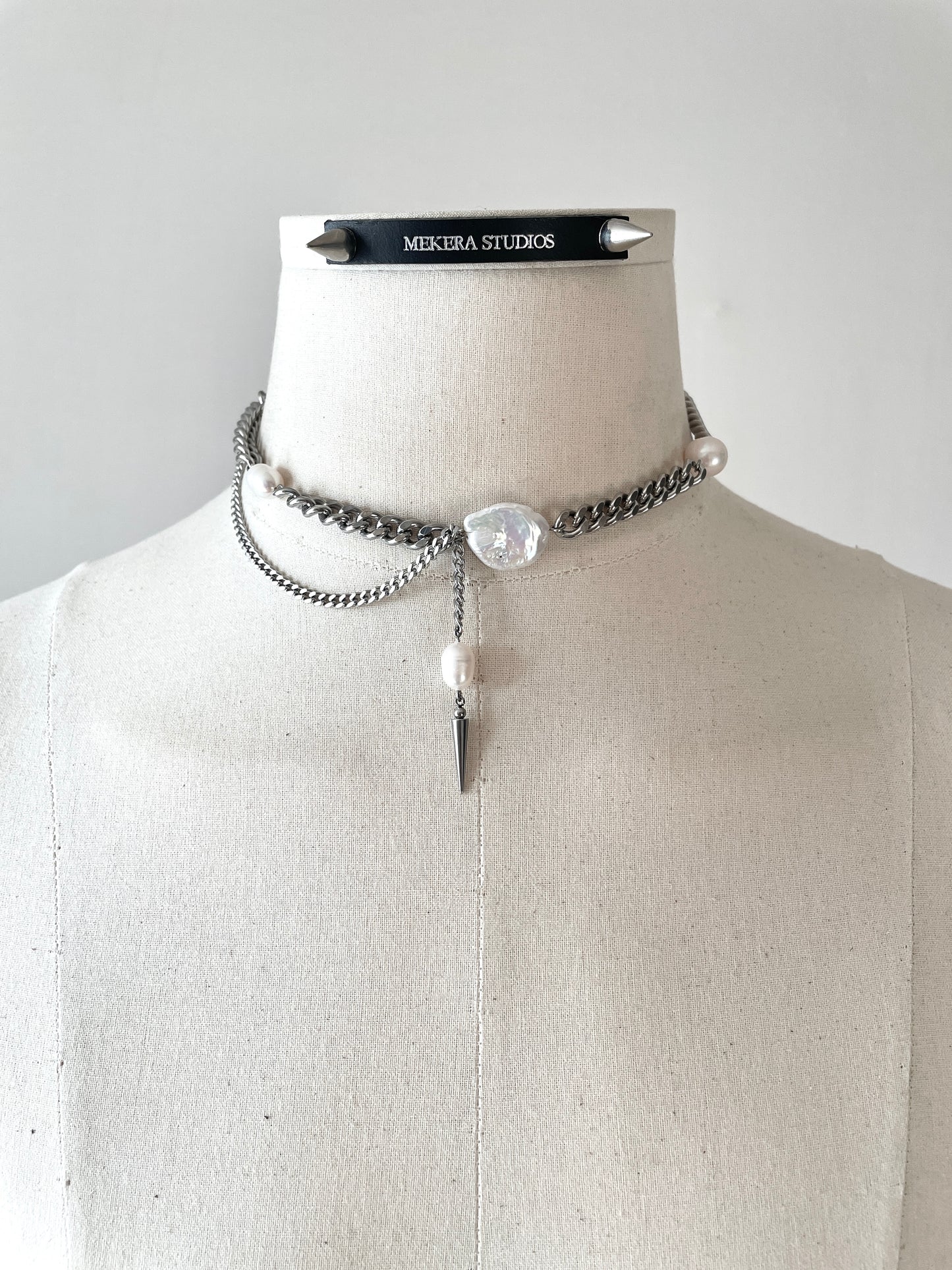 Artistic necklace F-6 Pearl Choker Collection-[F] limited edition by artisans ー MEKERA STUDIOS
