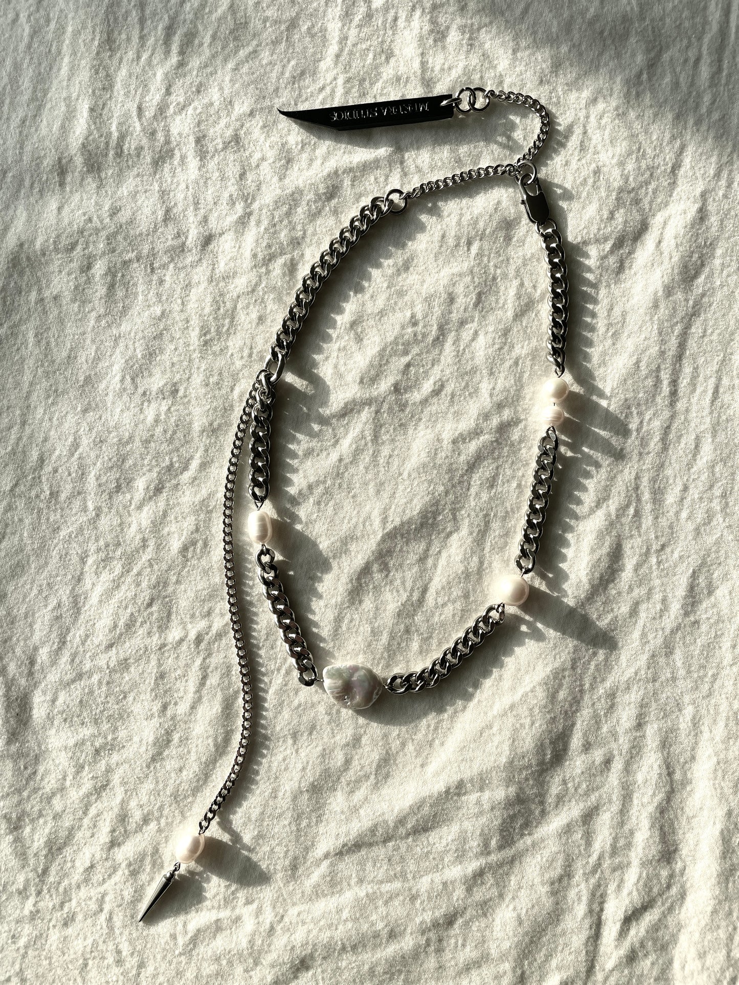 Artistic necklace F-6 Pearl Choker Collection-[F] limited edition by artisans ー MEKERA STUDIOS