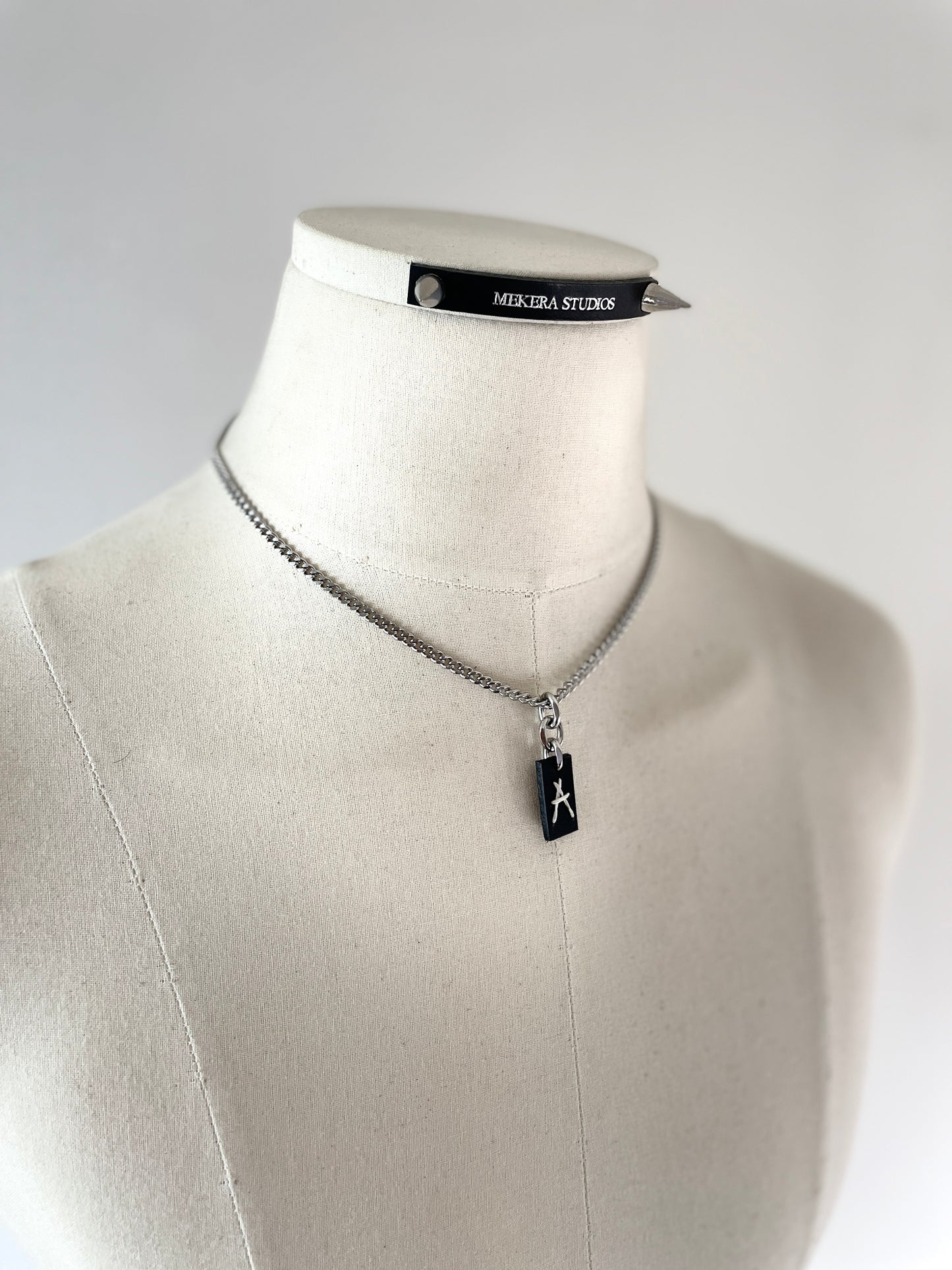 Initial S-5 수•繡•SU collection - Embroider Handcrafted Personal Name Pendants - MEKERA STUDIOS