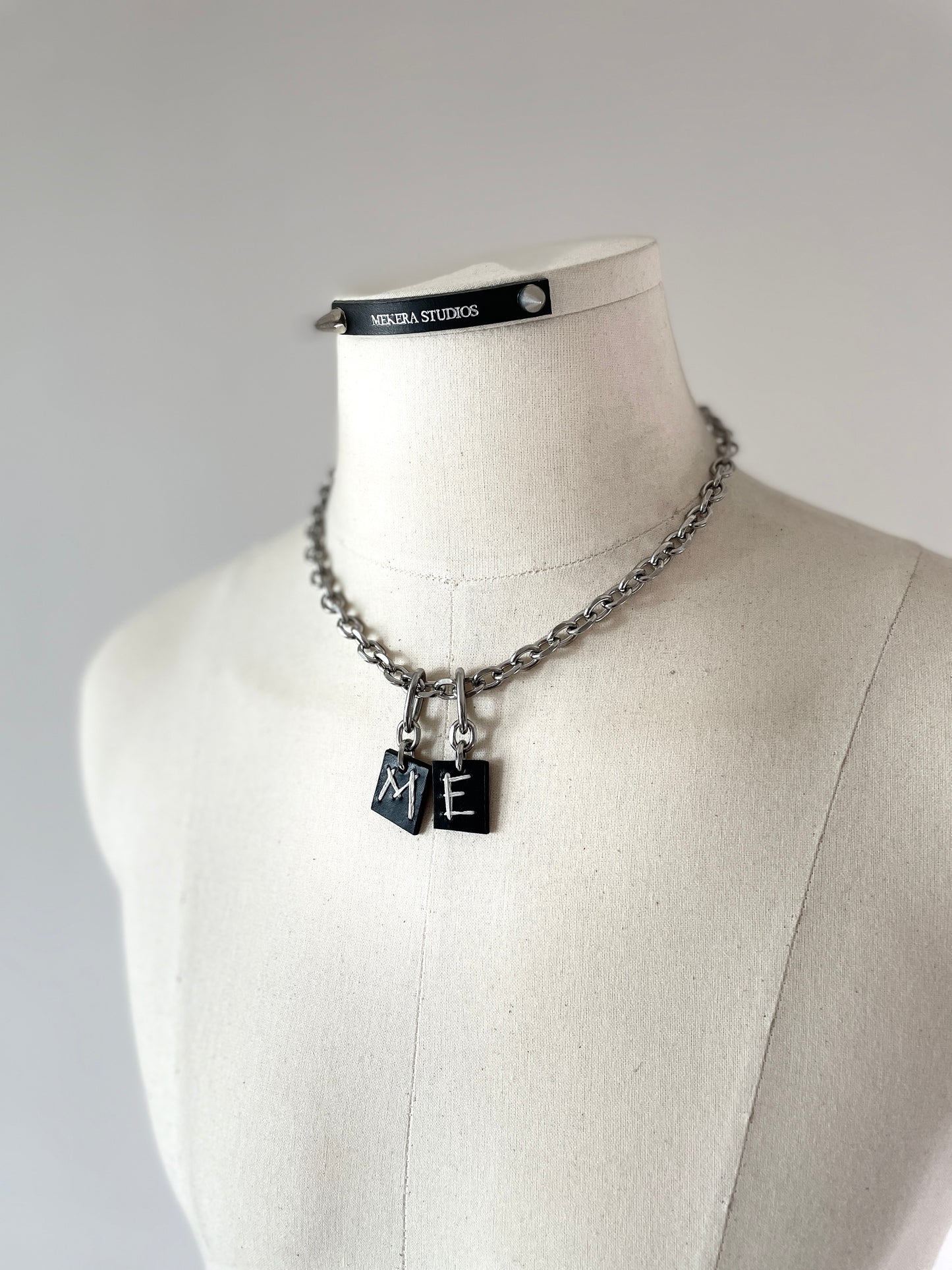 Initial S-3 수•繡•SU collection - Embroider Handcrafted Personal Name Pendants - MEKERA STUDIOS