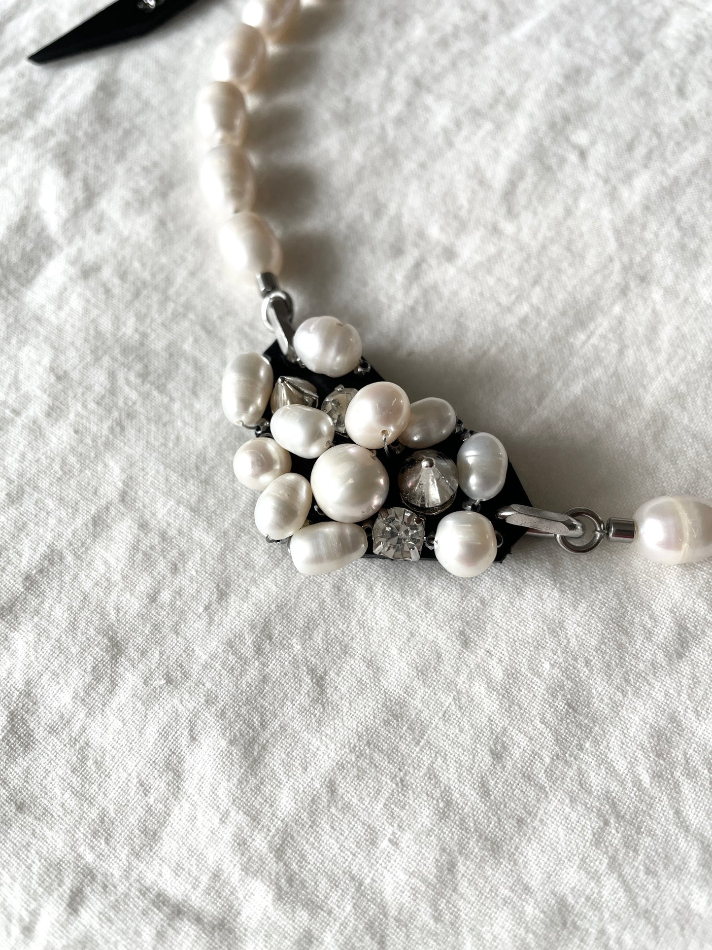 Hidden Heart-3 수•繡•SU collection-Embroider Pearls Handcrafted - MEKERA STUDIOS