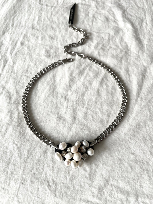 Hidden Heart-4 수•繡•SU collection-Embroider Pearls Handcrafted - MEKERA STUDIOS