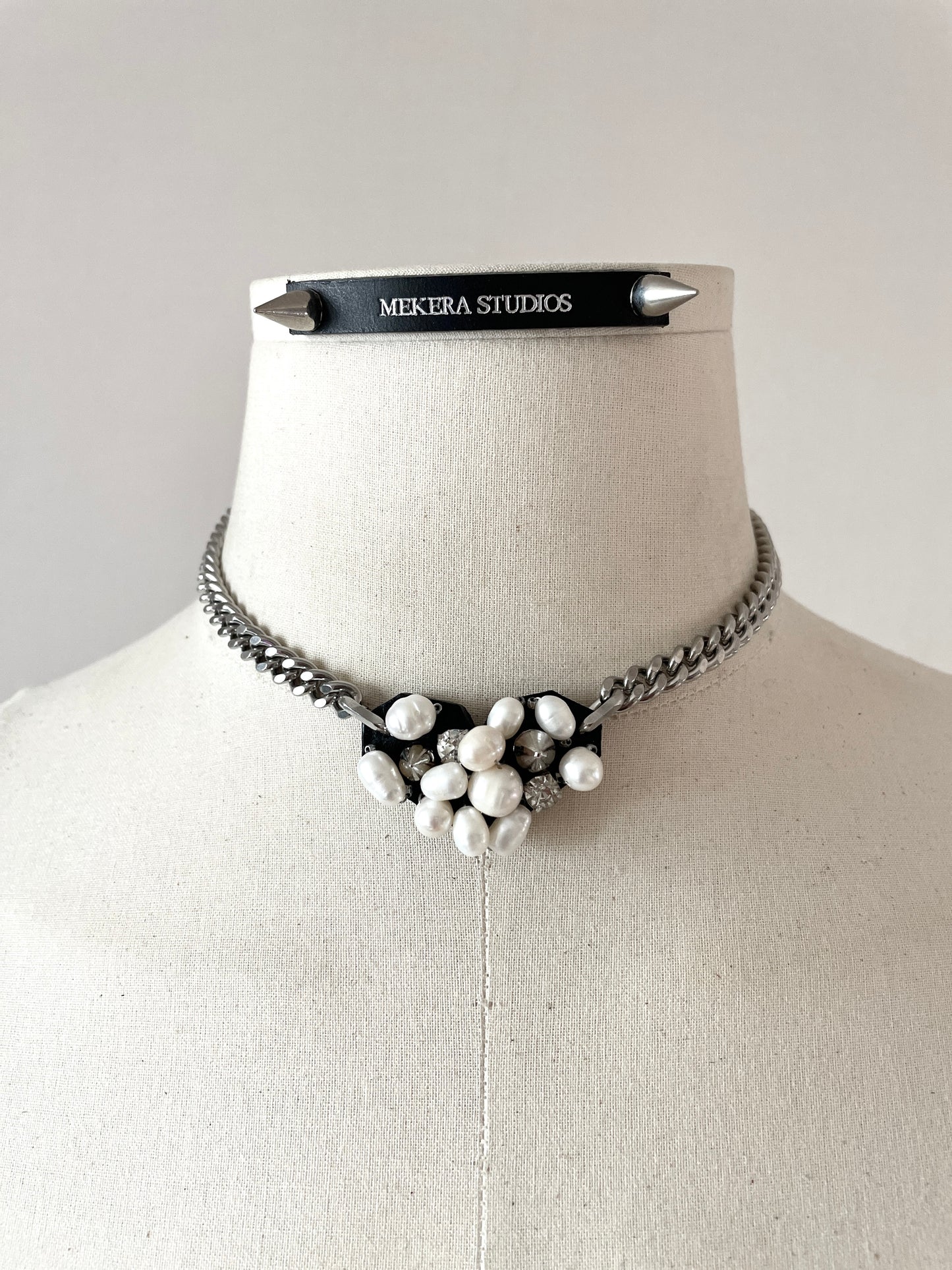 Hidden Heart-4 수•繡•SU collection-Embroider Pearls Handcrafted - MEKERA STUDIOS