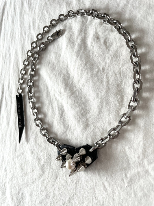 Hidden Heart-6 수•繡•SU collection-Embroider Pearls Handcrafted - MEKERA STUDIOS