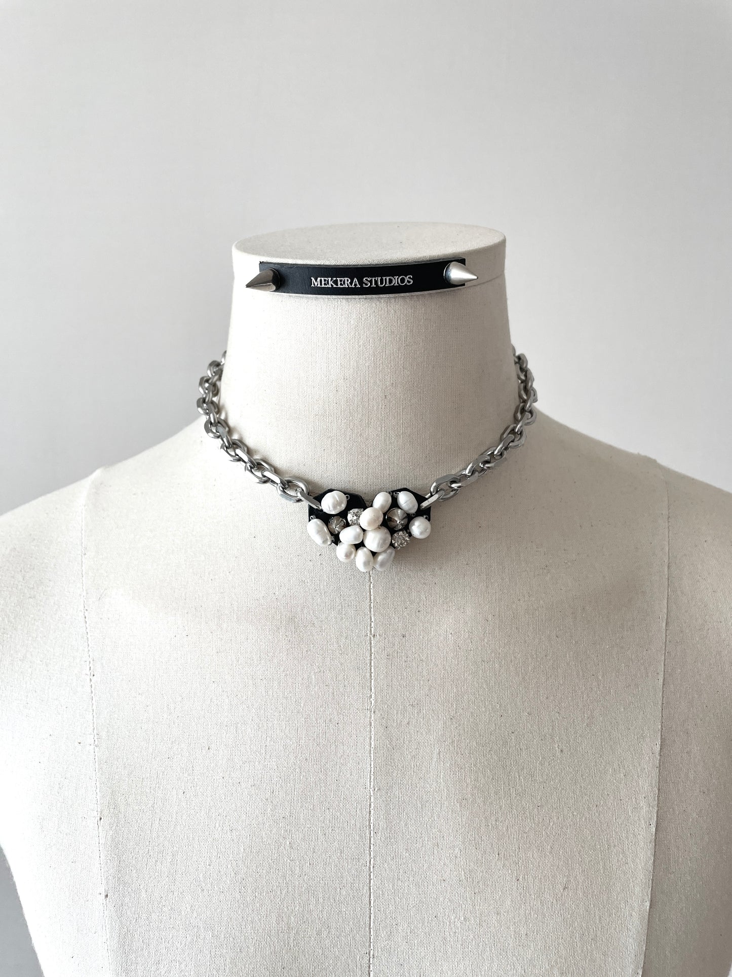 Hidden Heart-4-1 수•繡•SU collection-Embroider Pearls Handcrafted - MEKERA STUDIOS