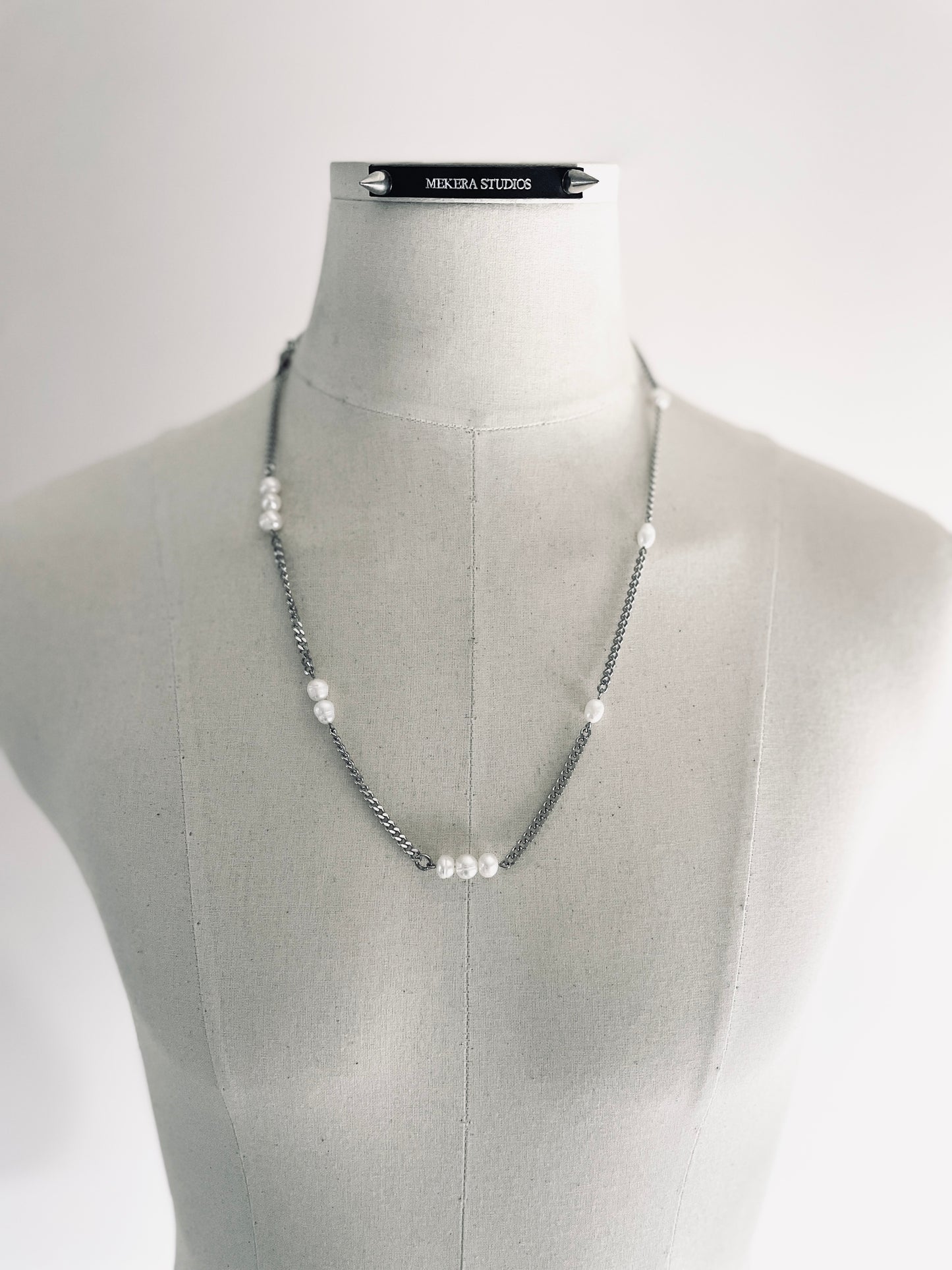 Artistic necklace F-14 Pearl Choker Collection-[F] limited edition by artisans ー MEKERA STUDIOS