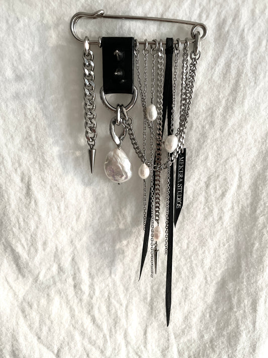 Artistic Brooch B-1 Collection-[F] limited edition by artisans ー MEKERA STUDIOS