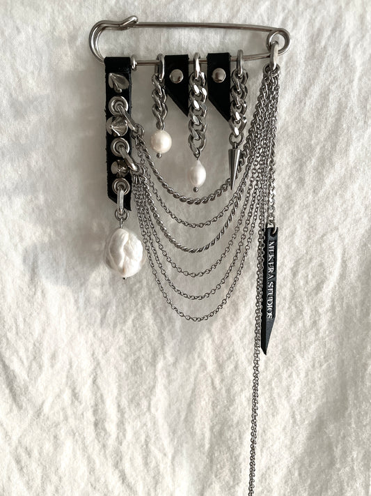 Artistic Brooch B-2 Collection-[F] limited edition by artisans ー MEKERA STUDIOS