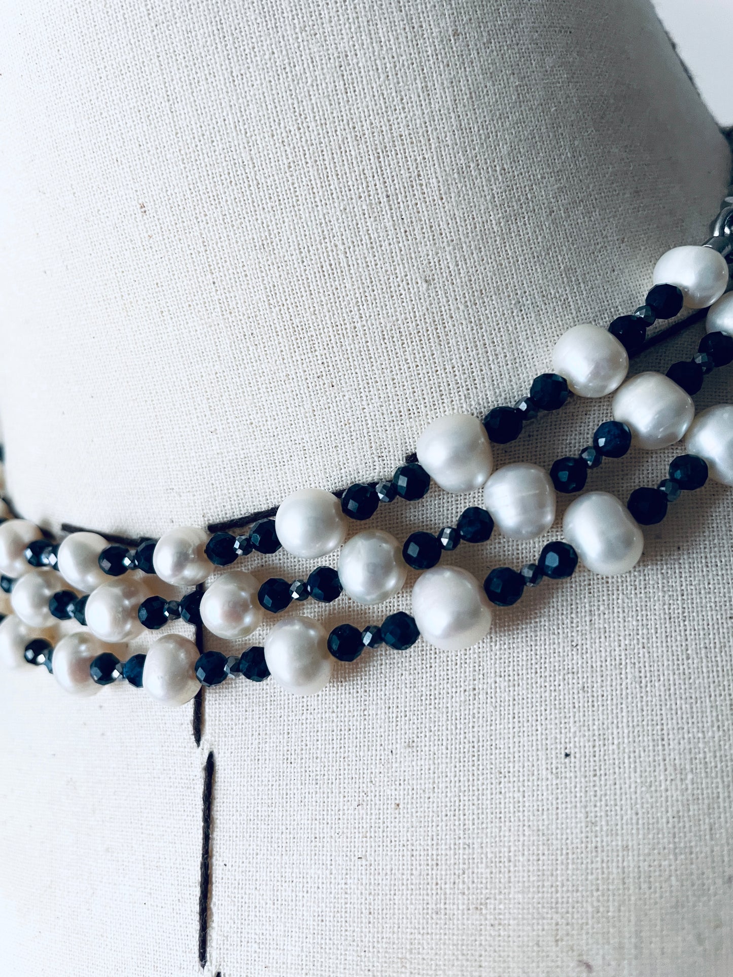 VXP9 Sapphire Pearl Necklace Long chain Handcrafted Choker - MEKERA STUDIOS