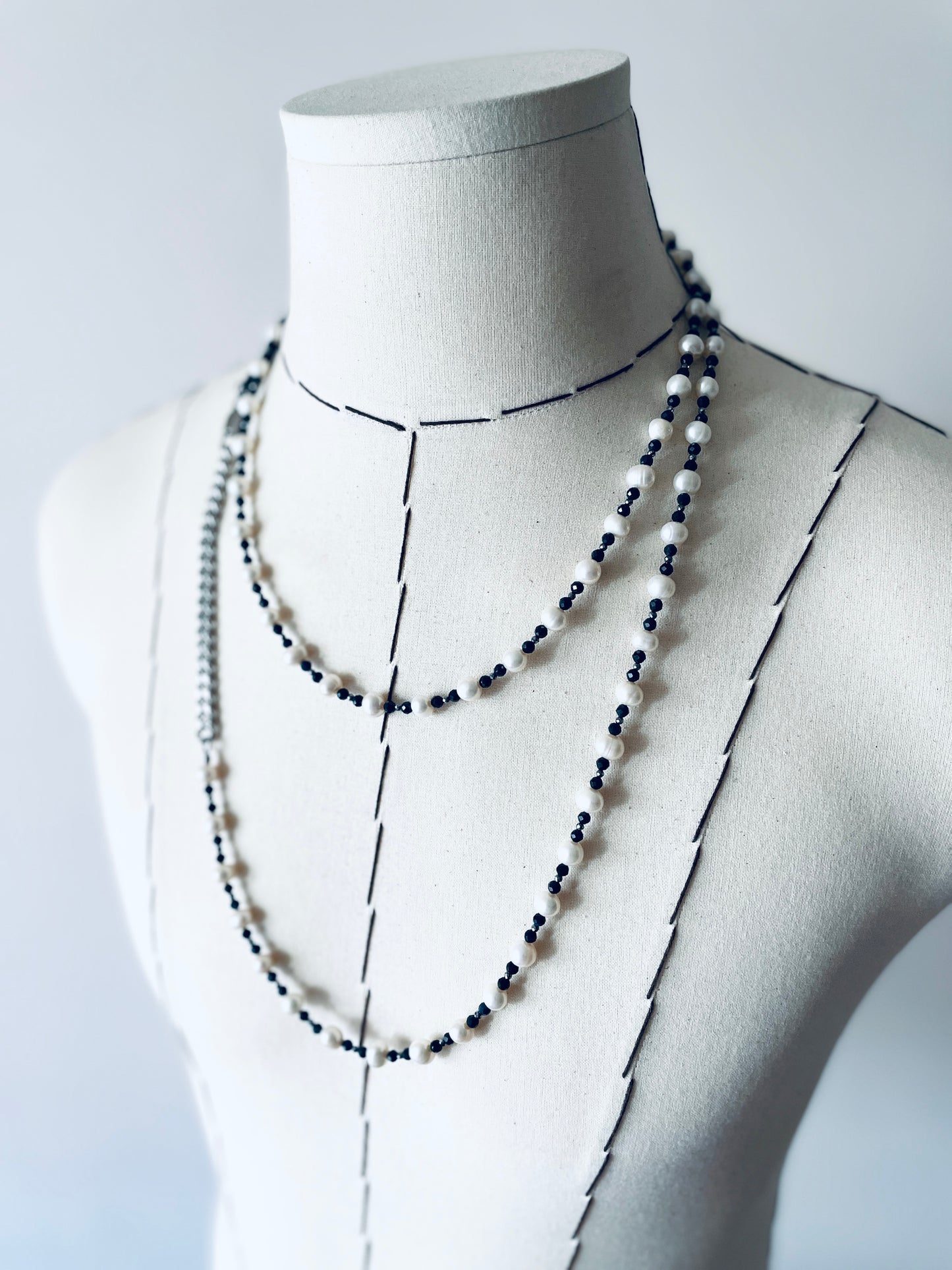 VXP9 Sapphire Pearl Necklace Long chain Handcrafted Choker - MEKERA STUDIOS