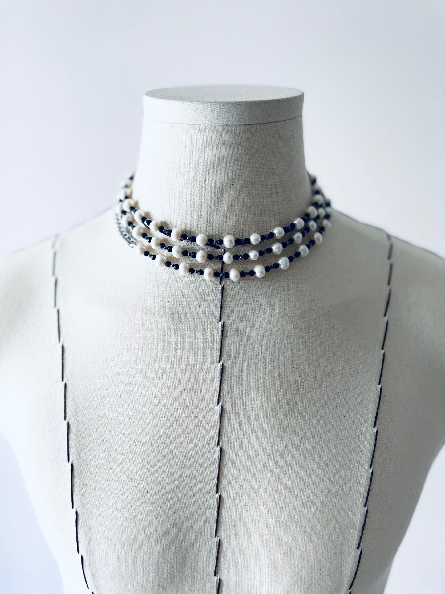 VXP9 Sapphire Pearl Necklace Long chain Handcrafted Choker - MEKERA STUDIOS