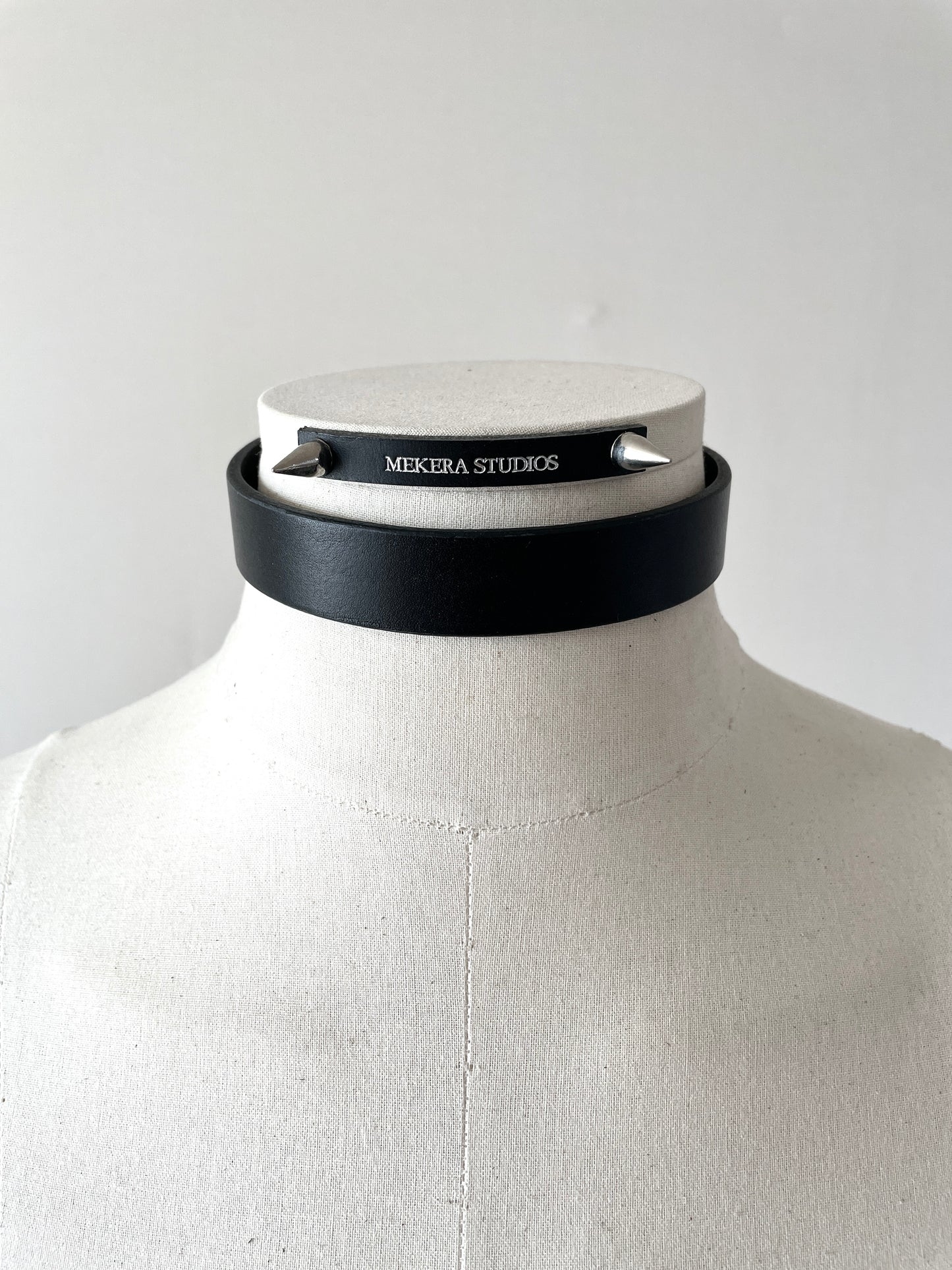 Handcrafted Italian Leather Choker M-5 Limited Edition Handcrafted - MEKERA STUDIOS