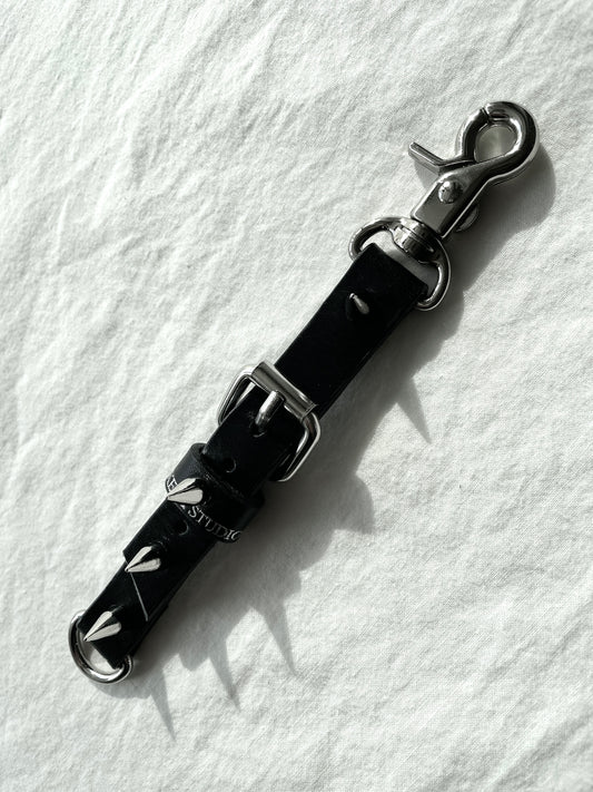 Handcrafted keychain M-6 limited edition by artisans ー MEKERA STUDIOS