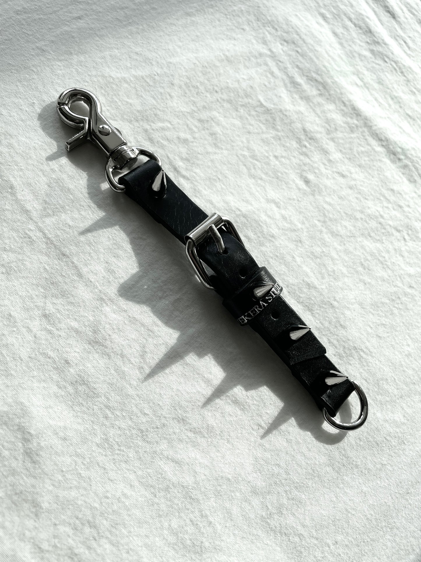 Handcrafted keychain M-6 limited edition by artisans ー MEKERA STUDIOS