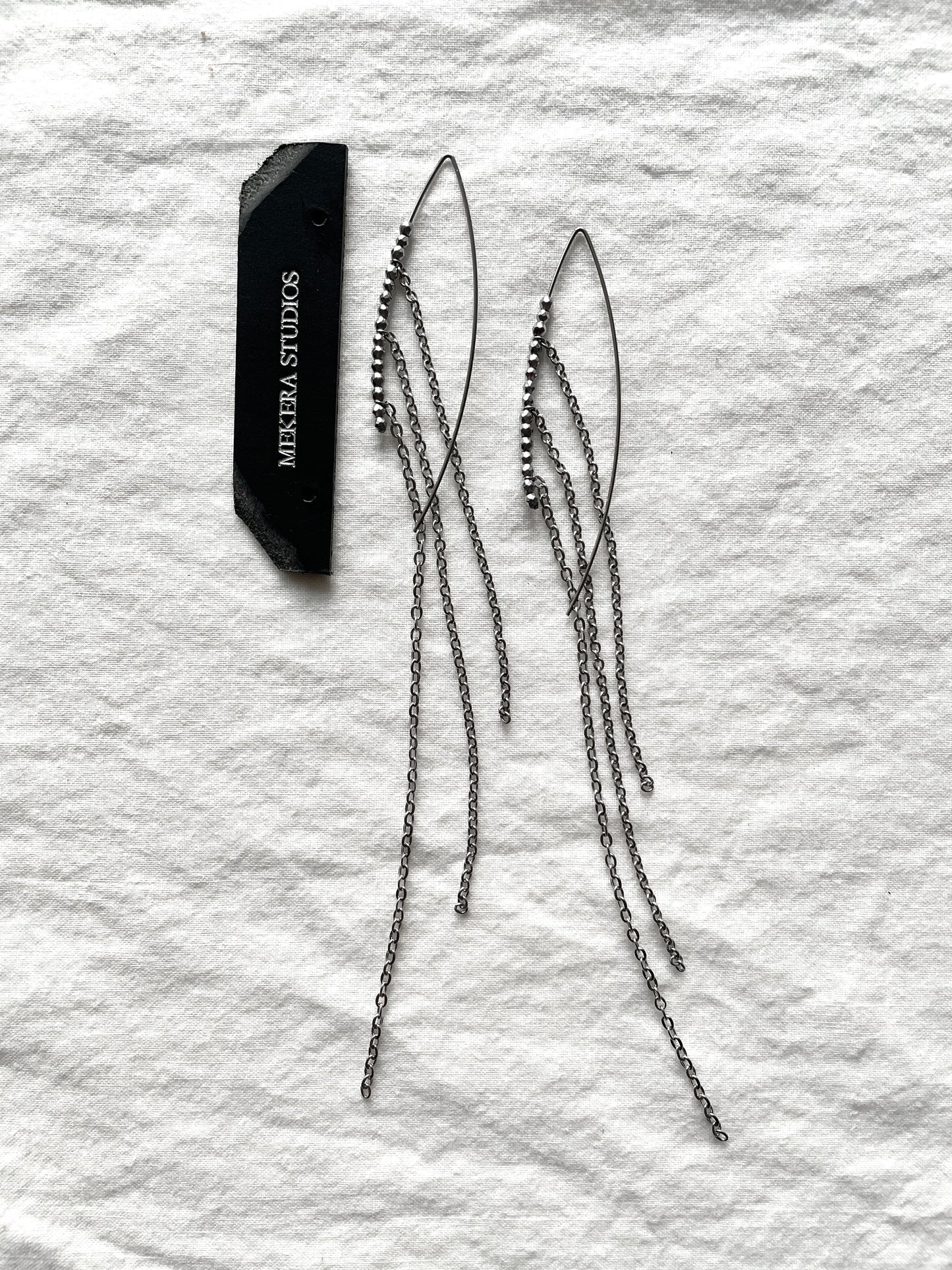 Curve Chain Earrings F-17 Collection-[F] limited edition by artisans ー MEKERA STUDIOS