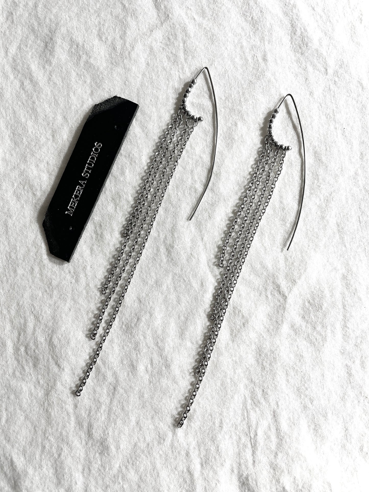 Curve Chain Earrings F-18 Collection-[F] limited edition by artisans ー MEKERA STUDIOS