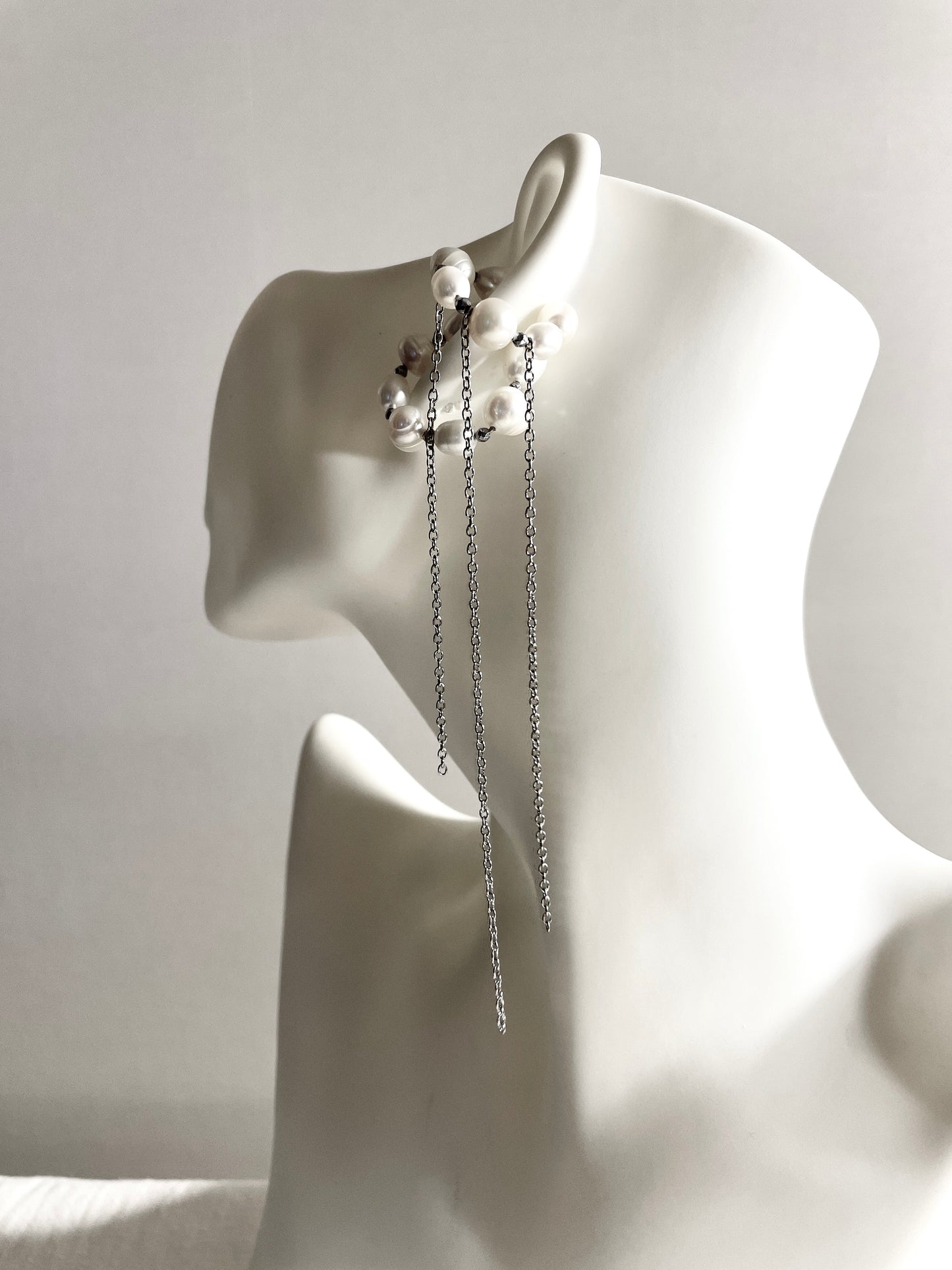 Pearl Ear Cuff F-21 Collection-[F] limited edition by artisans ー MEKERA STUDIOS