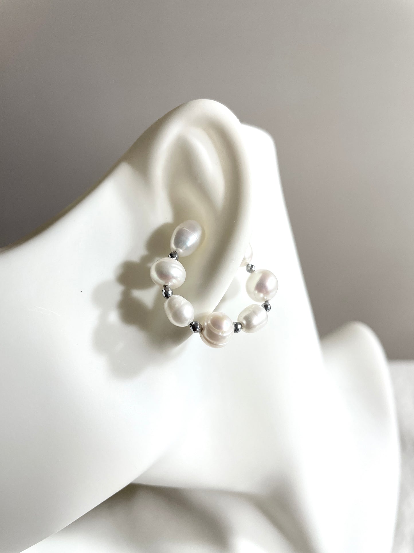 Pearl Ear Cuff F-21 Collection-[F] limited edition by artisans ー MEKERA STUDIOS