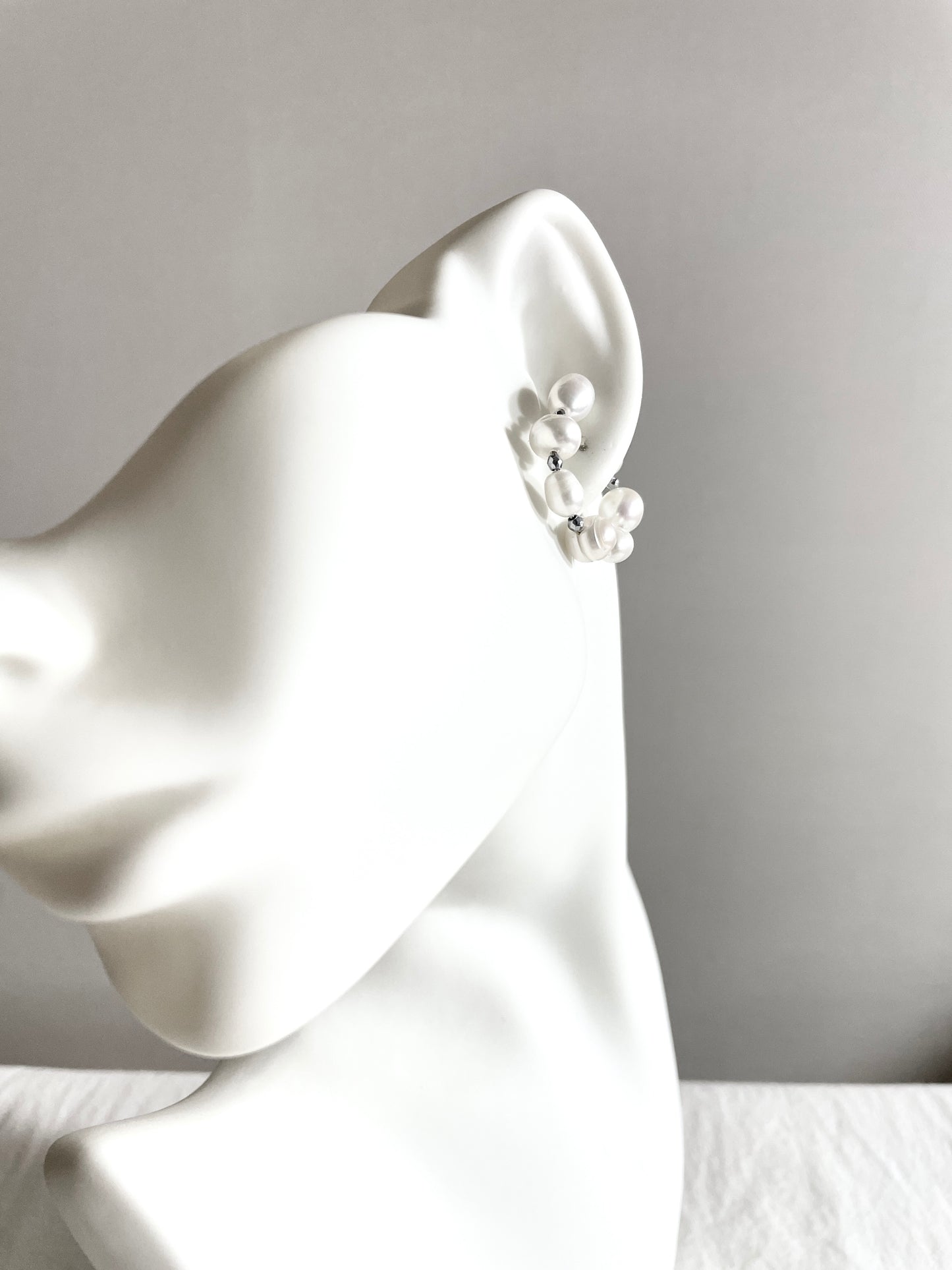 Pearl Ear Cuff F-21 Collection-[F] limited edition by artisans ー MEKERA STUDIOS