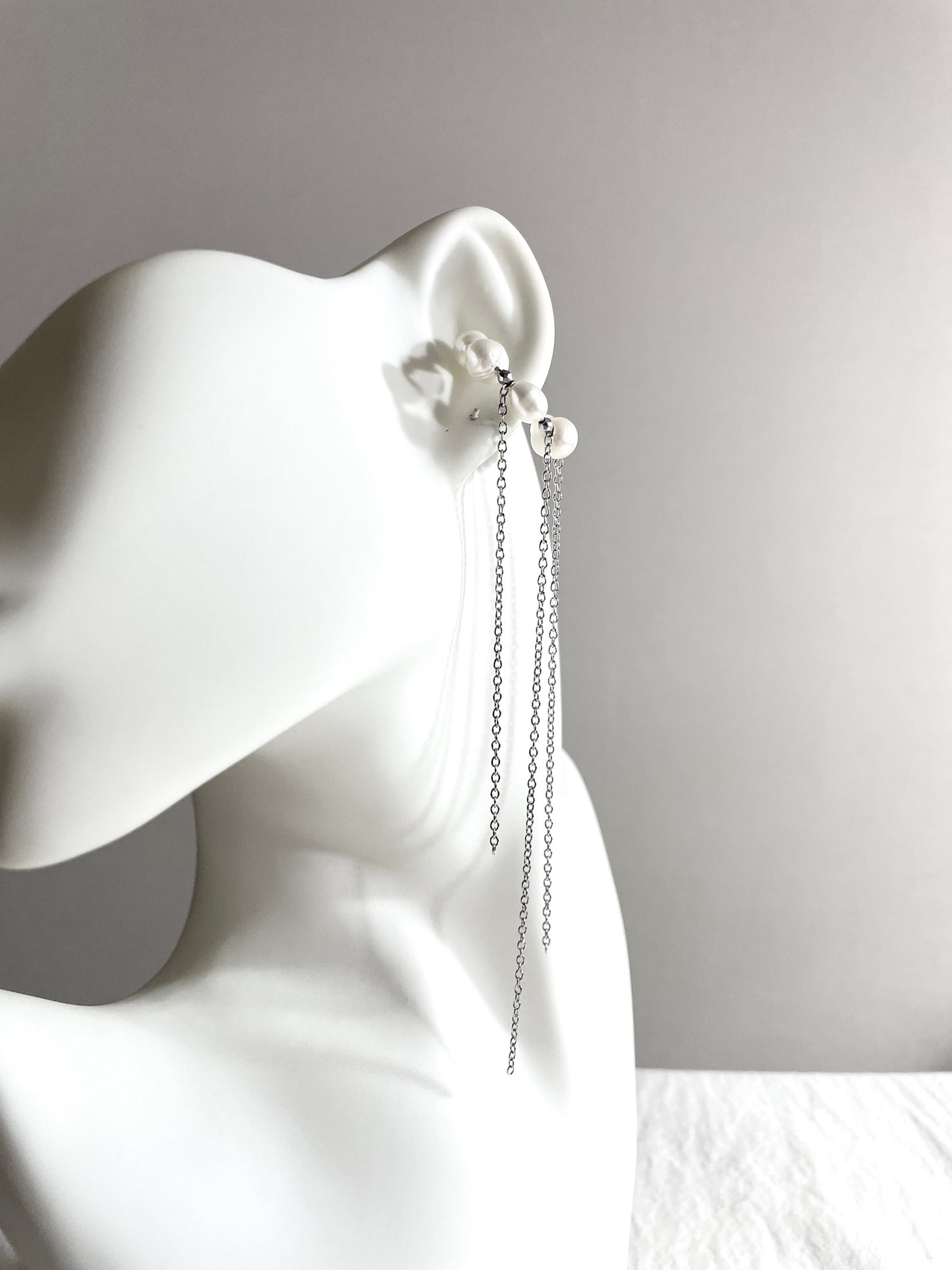 Pearl Ear Cuff F-21 Collection-[F] limited edition by artisans ー MEKERA STUDIOS