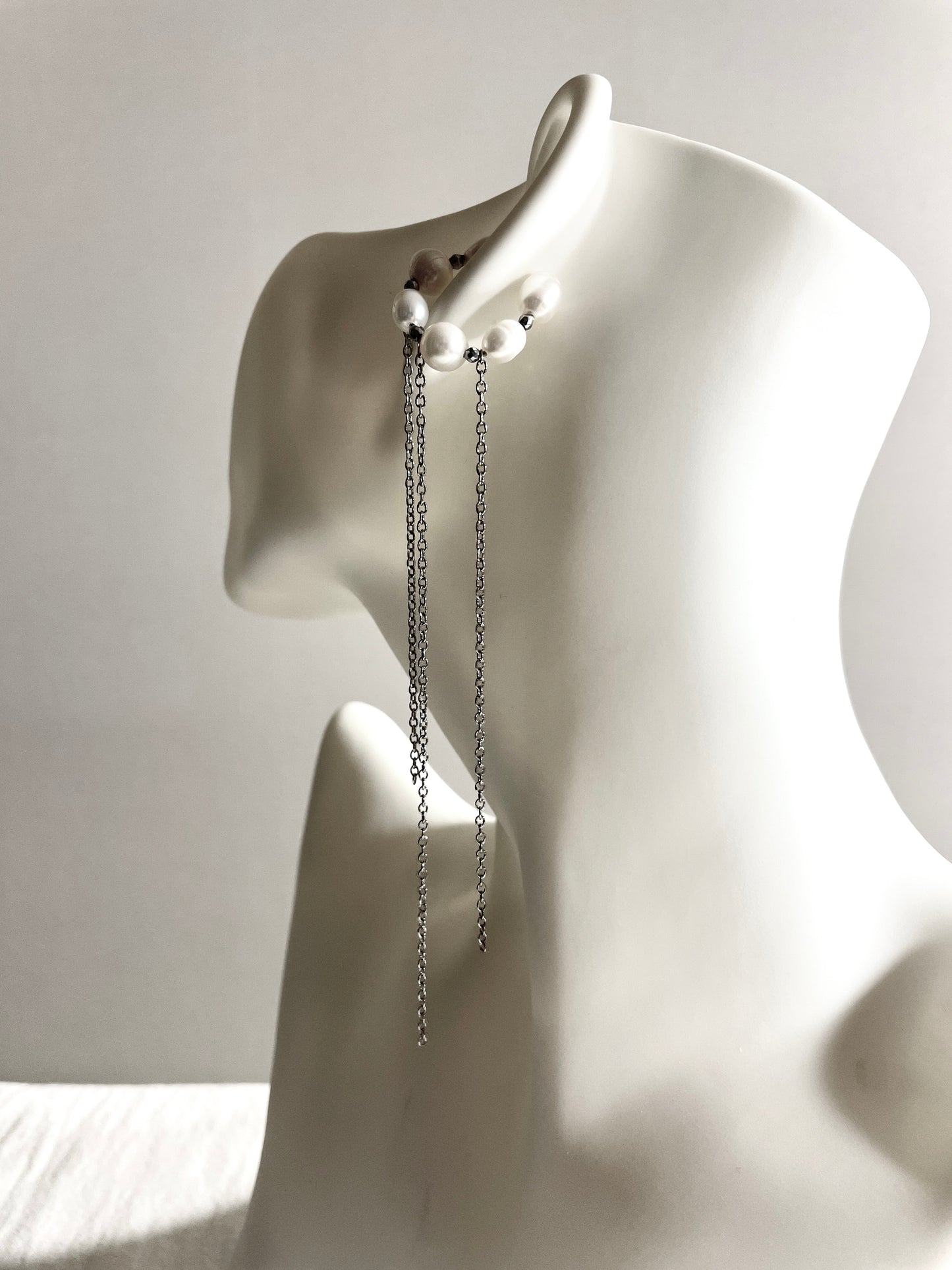 Pearl Ear Cuff F-21 Collection-[F] limited edition by artisans ー MEKERA STUDIOS