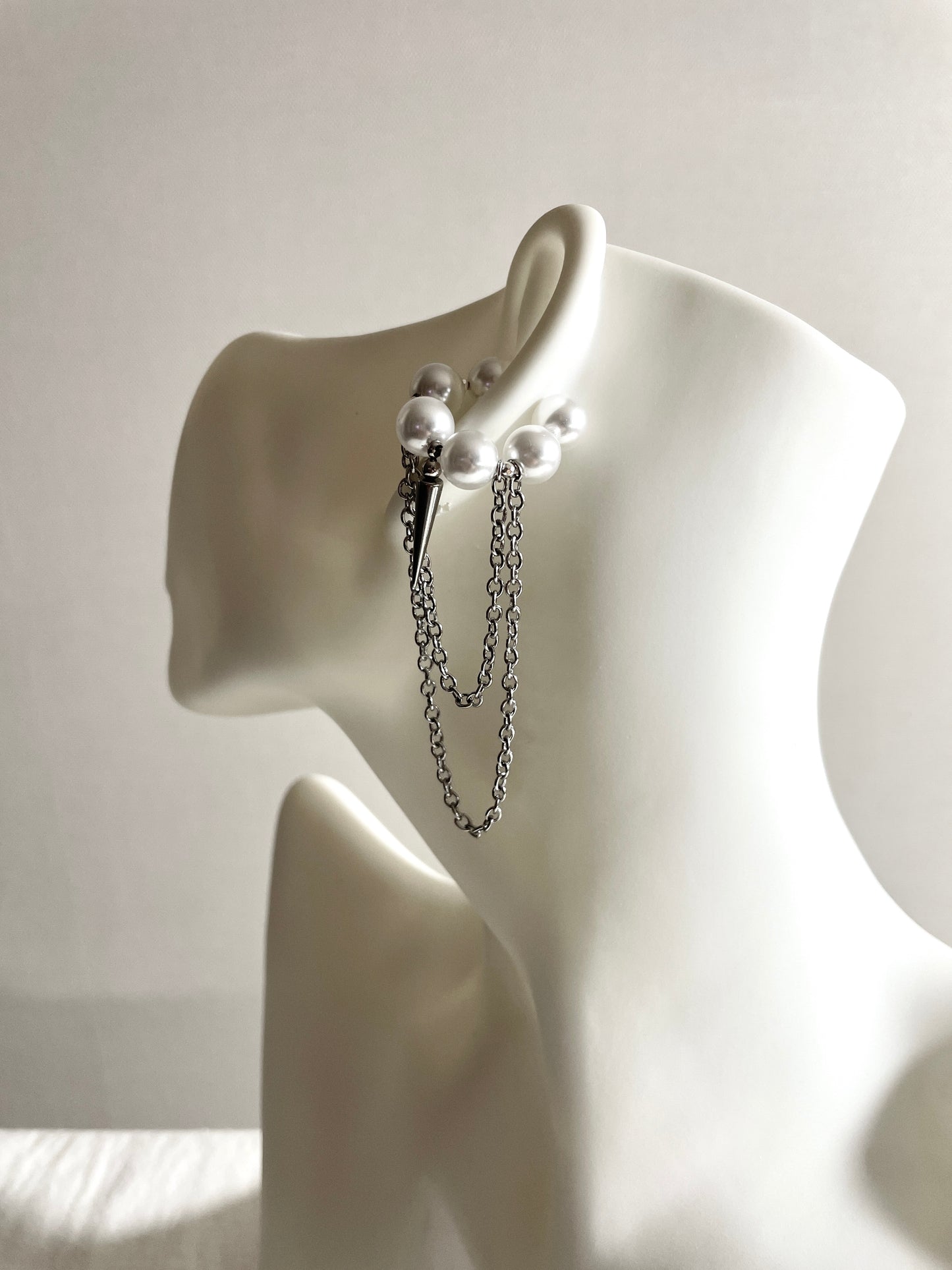 Pearl Spike Ear Cuff F-22 Collection-[F] limited edition by artisans ー MEKERA STUDIOS