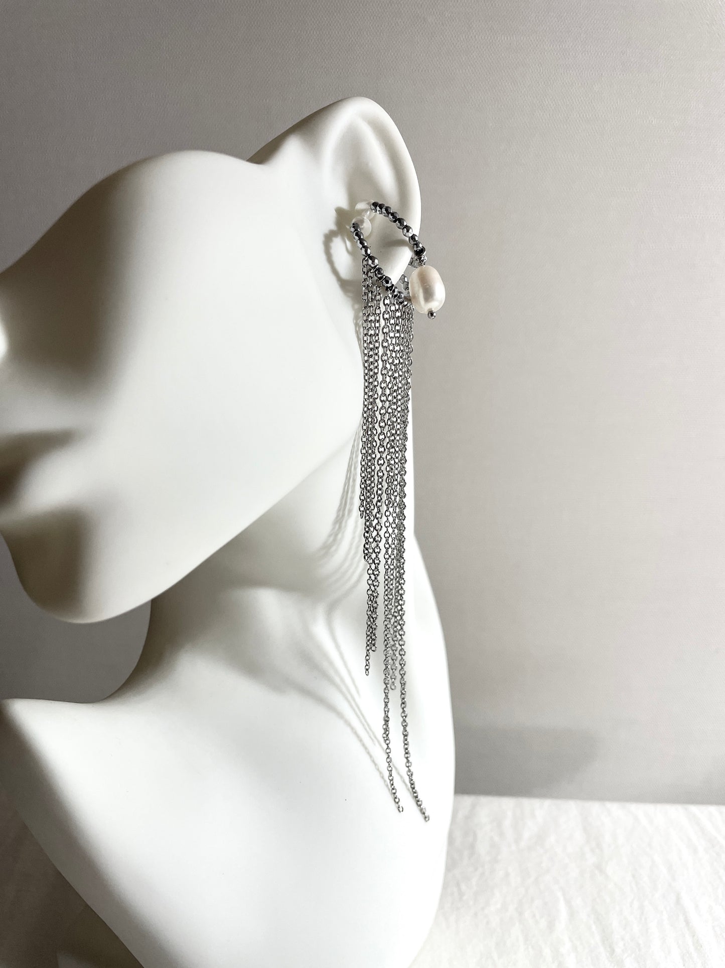 Pearl Chain Ear Cuff F-23 Collection-[F] limited edition by artisans ー MEKERA STUDIOS