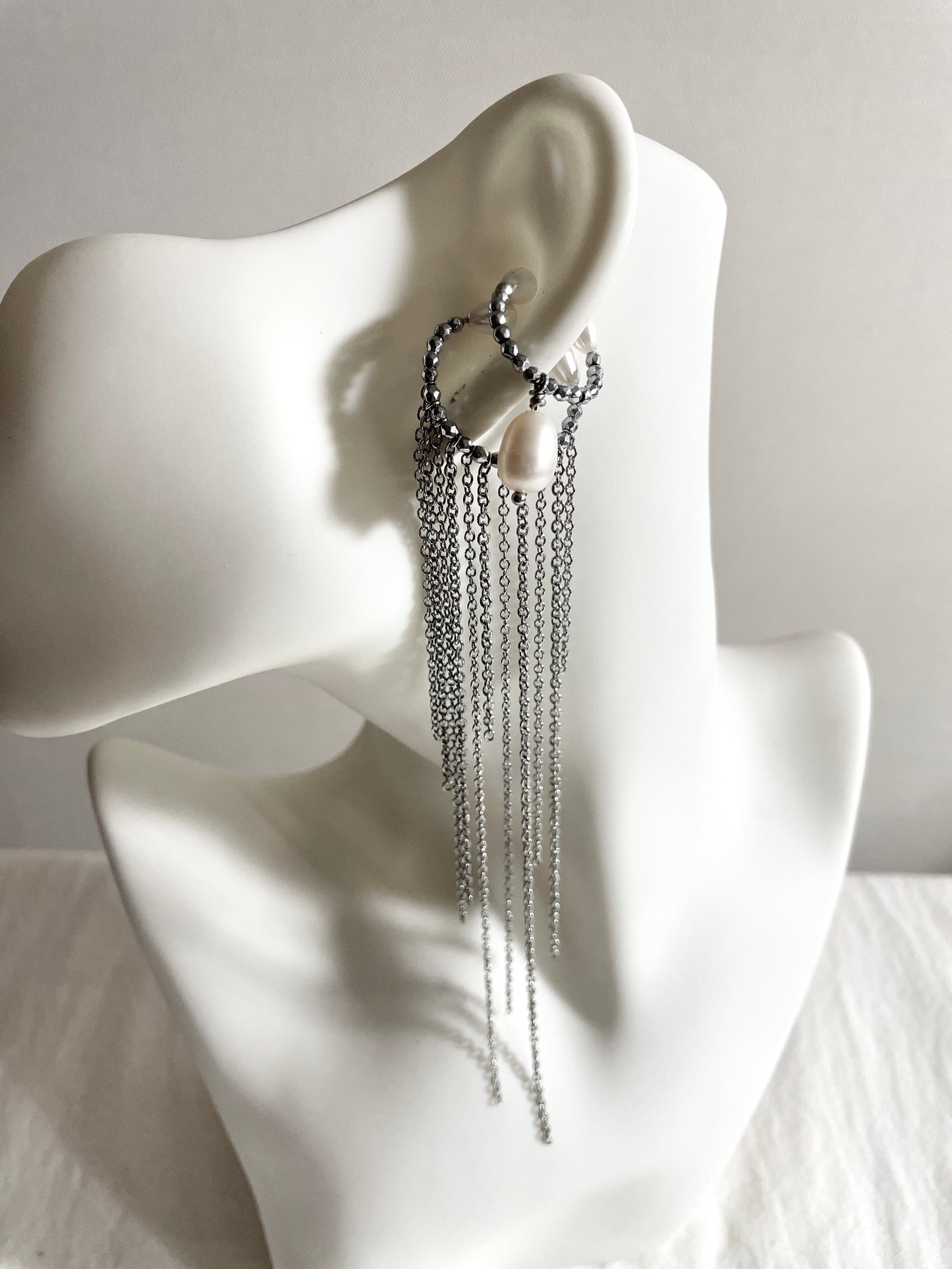 Pearl Chain Ear Cuff F-23 Collection-[F] limited edition by artisans ー MEKERA STUDIOS