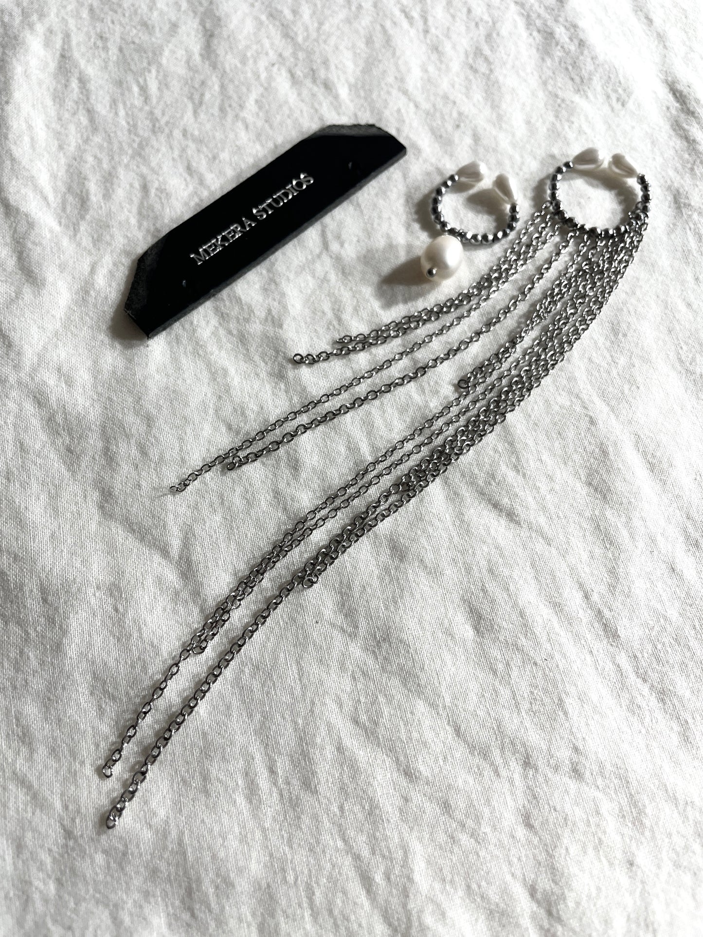 Pearl Chain Ear Cuff F-23 Collection-[F] limited edition by artisans ー MEKERA STUDIOS