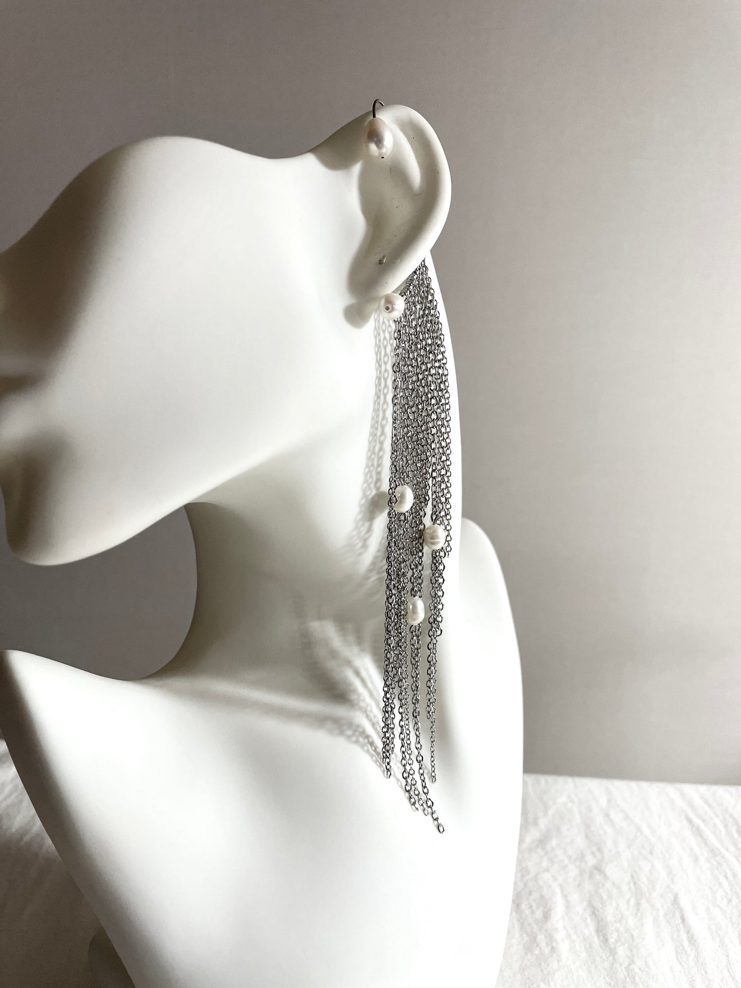 Ear Dress Pearl Chain F-24 Collection-[F] limited edition by artisans ー MEKERA STUDIOS