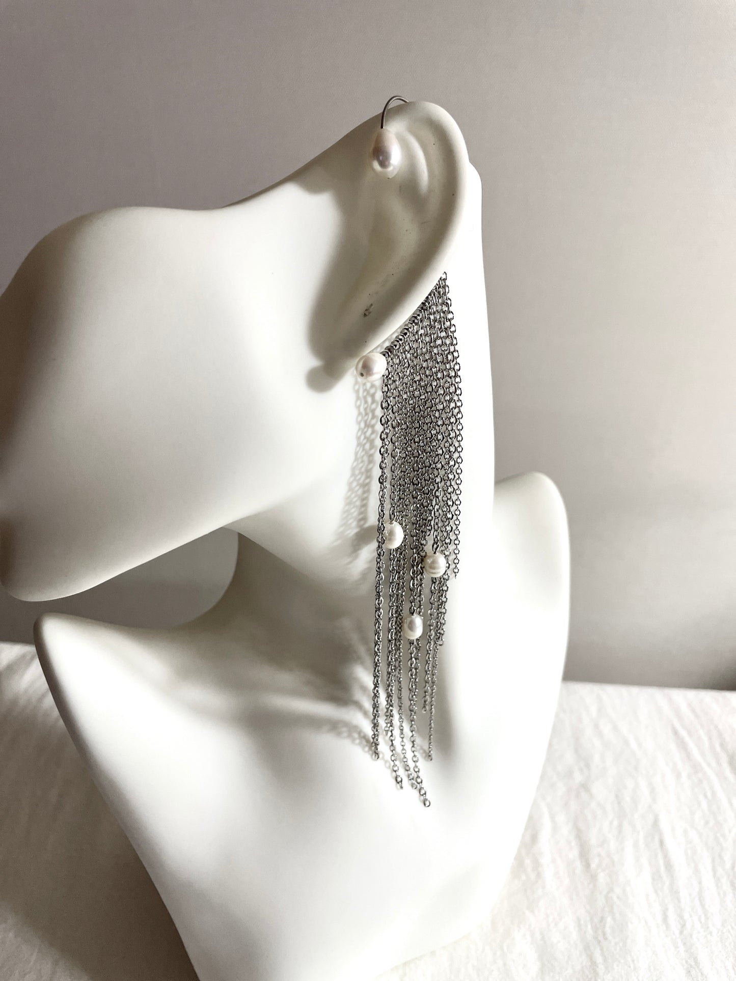 Ear Dress Pearl Chain F-24 Collection-[F] limited edition by artisans ー MEKERA STUDIOS