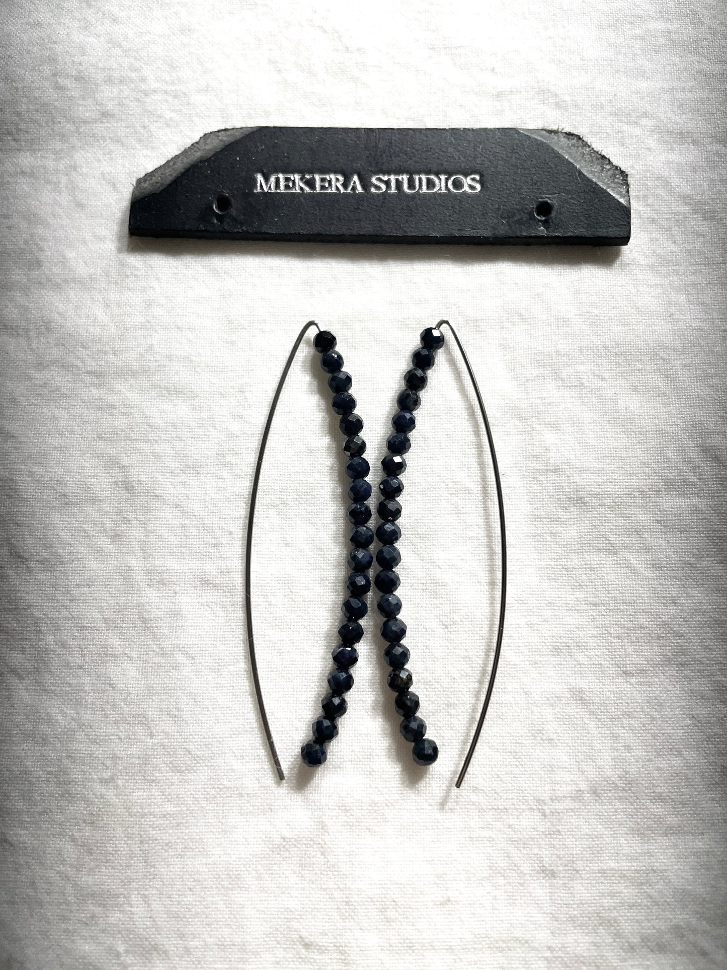 Curve Ruby Sapphire Earrings F-20 Collection-[F] limited edition by artisans ー MEKERA STUDIOS