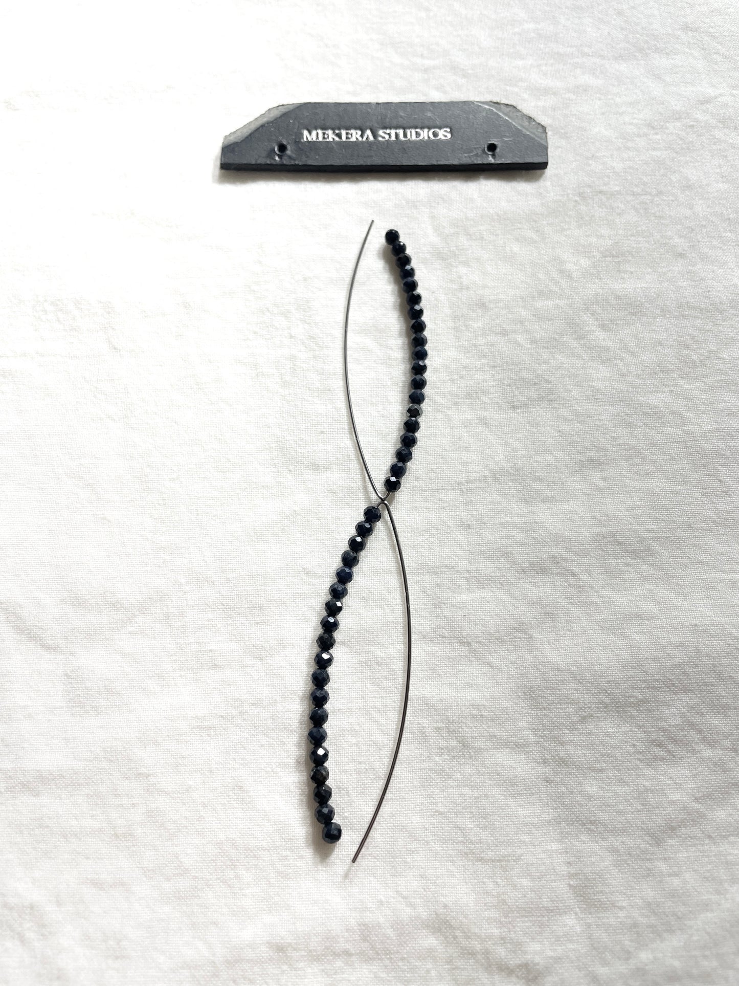 Curve Ruby Sapphire Earrings F-20 Collection-[F] limited edition by artisans ー MEKERA STUDIOS