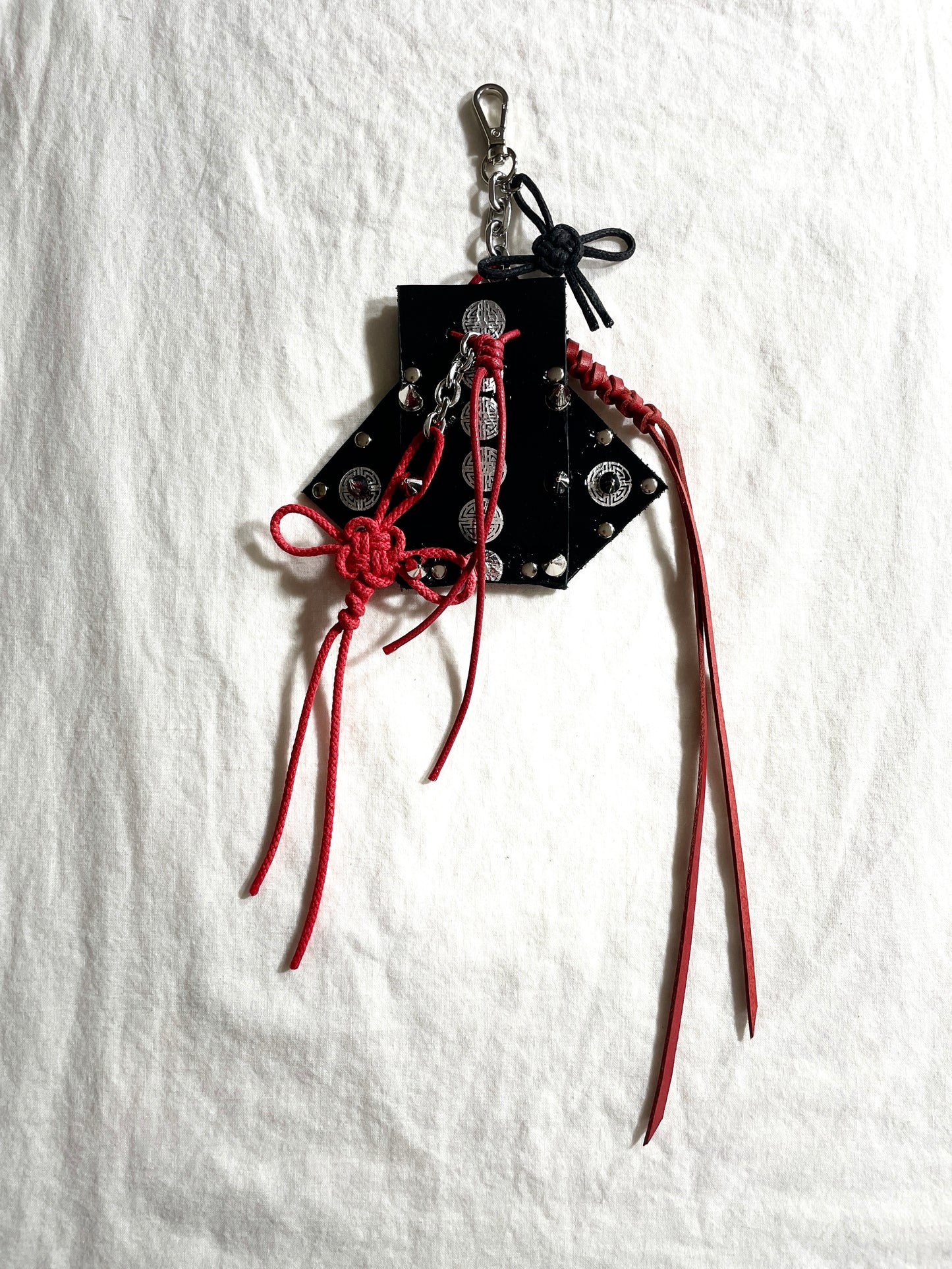 Korean Punk Keychain Jumoeni-1, Handcrafted Norigae knot Pants chain, limited edition by artisans ー MEKERA STUDIOS