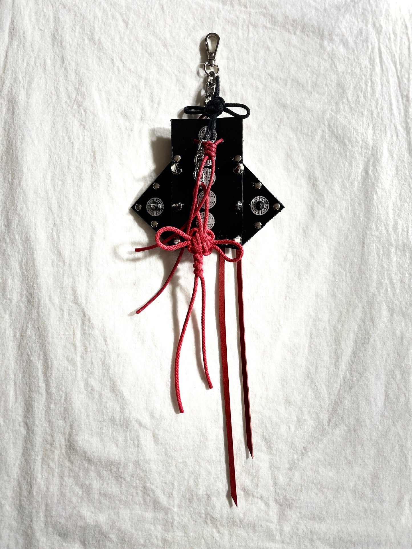 Korean Punk Keychain Jumoeni-1, Handcrafted Norigae knot Pants chain, limited edition by artisans ー MEKERA STUDIOS