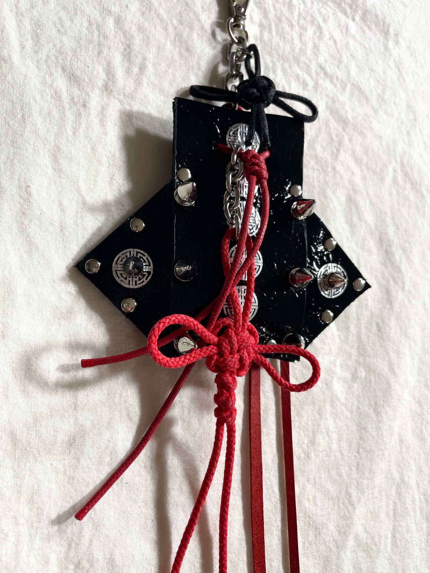 Korean Punk Keychain Jumoeni-1, Handcrafted Norigae knot Pants chain, limited edition by artisans ー MEKERA STUDIOS