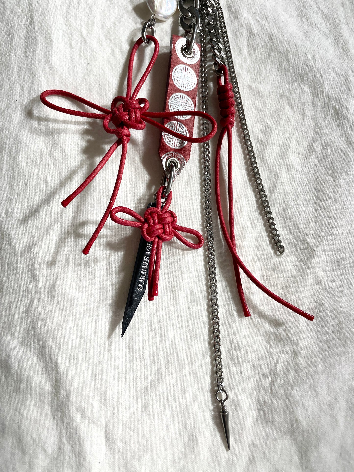 Korean Punk Keychain Daenggi-4, Handcrafted Norigae knot Pants chain, limited edition by artisans
