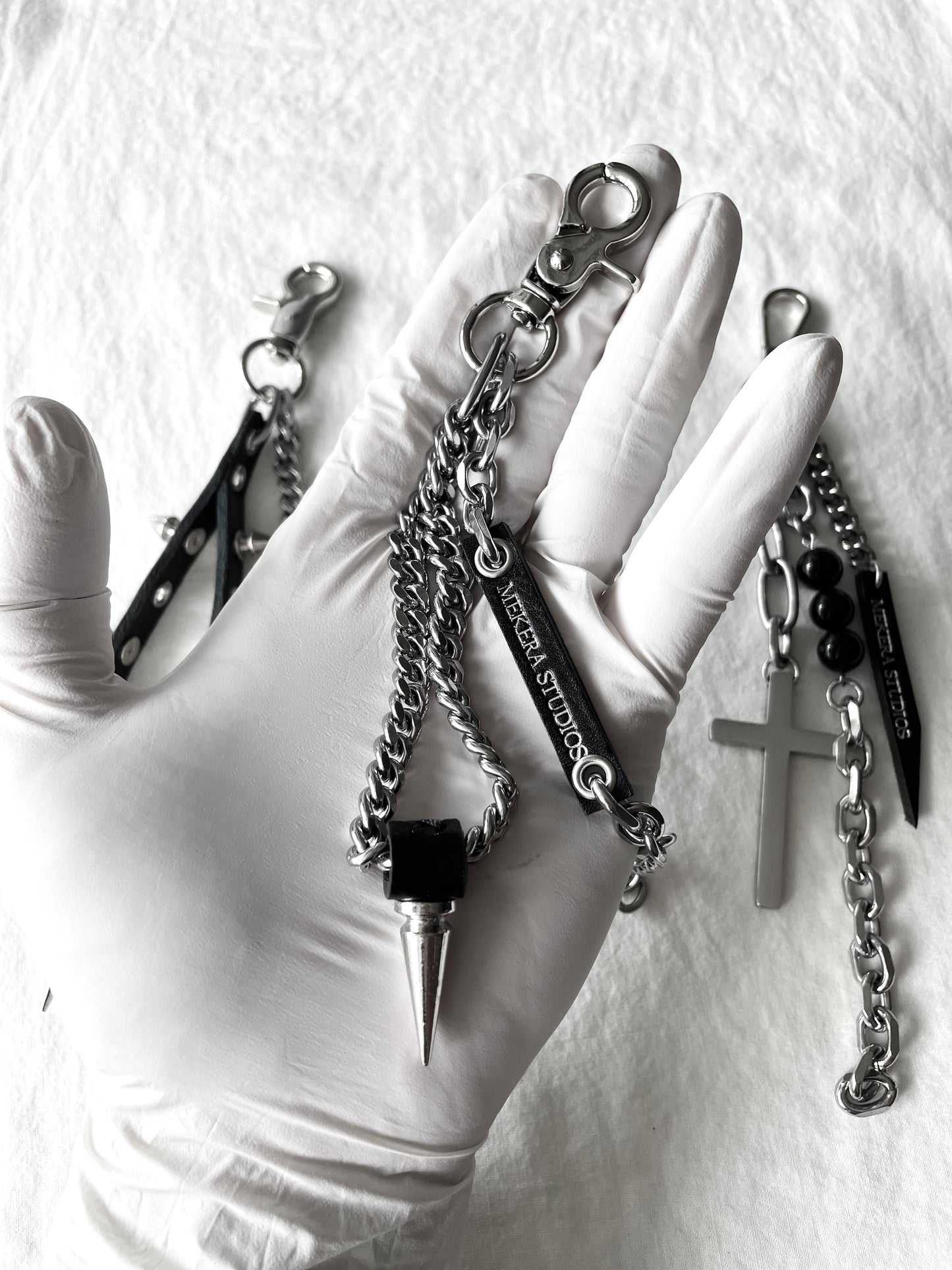 Handcrafted Keychain C-3 limited edition by artisans ー MEKERA STUDIOS