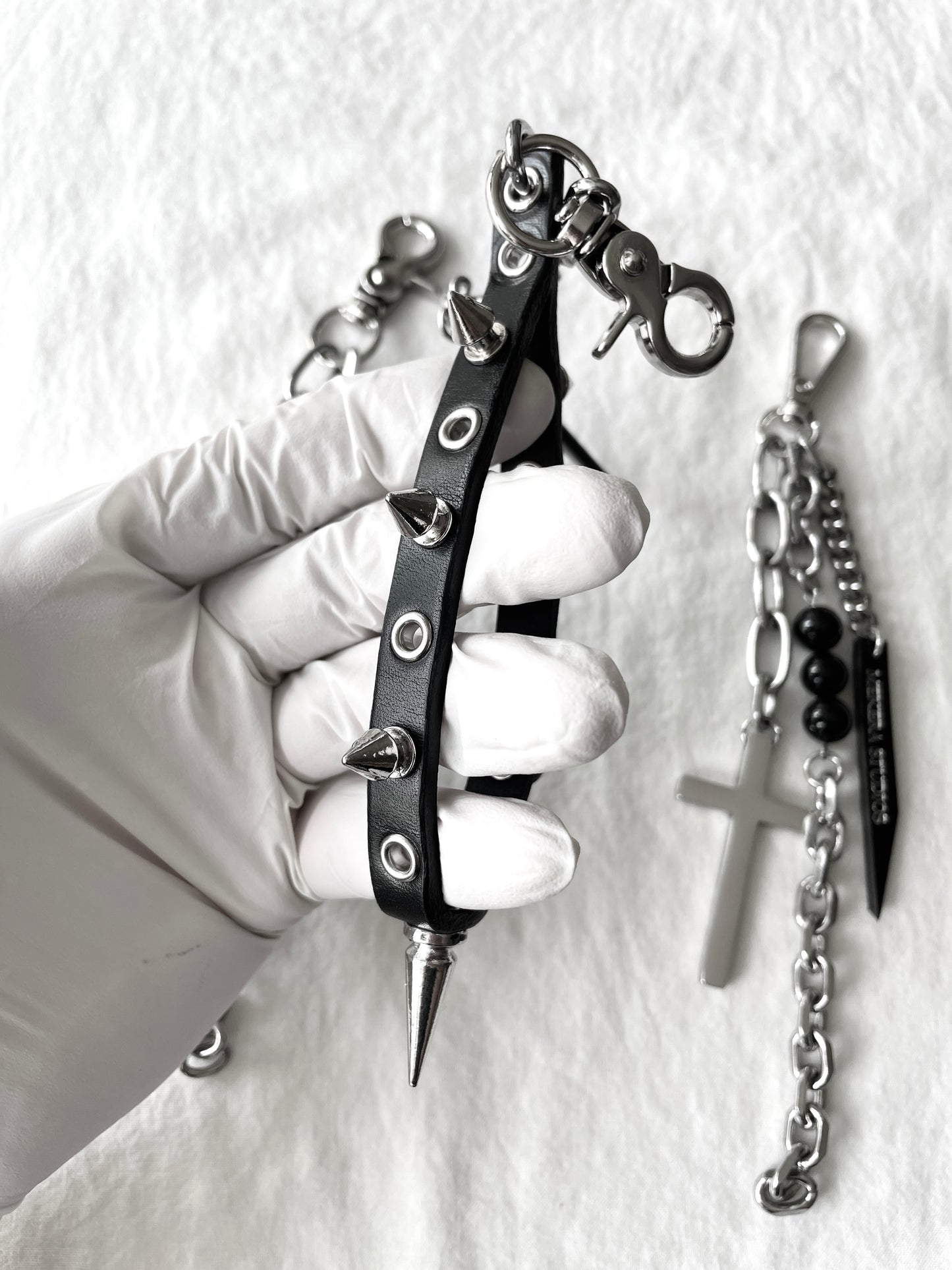 Handcrafted Keychain C-3 limited edition by artisans ー MEKERA STUDIOS