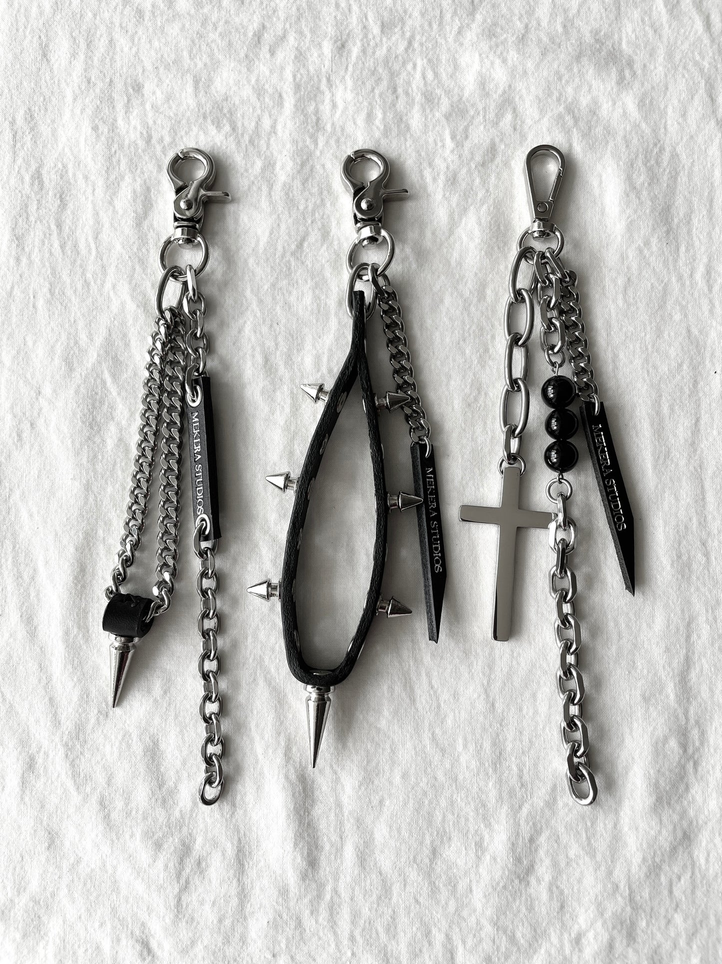 Handcrafted Keychain C-3 limited edition by artisans ー MEKERA STUDIOS