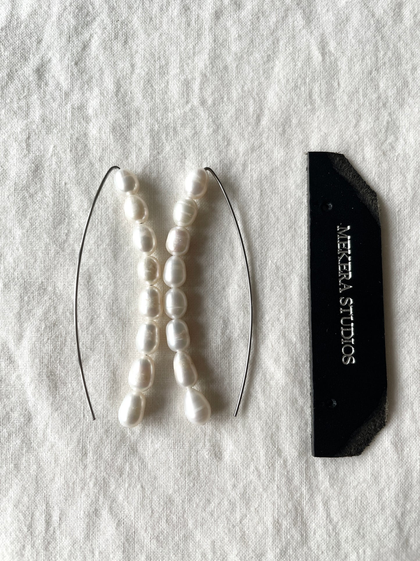 Minimalist Pearl Earrings F-25 Collection-[F] limited edition by artisans ー MEKERA STUDIOS